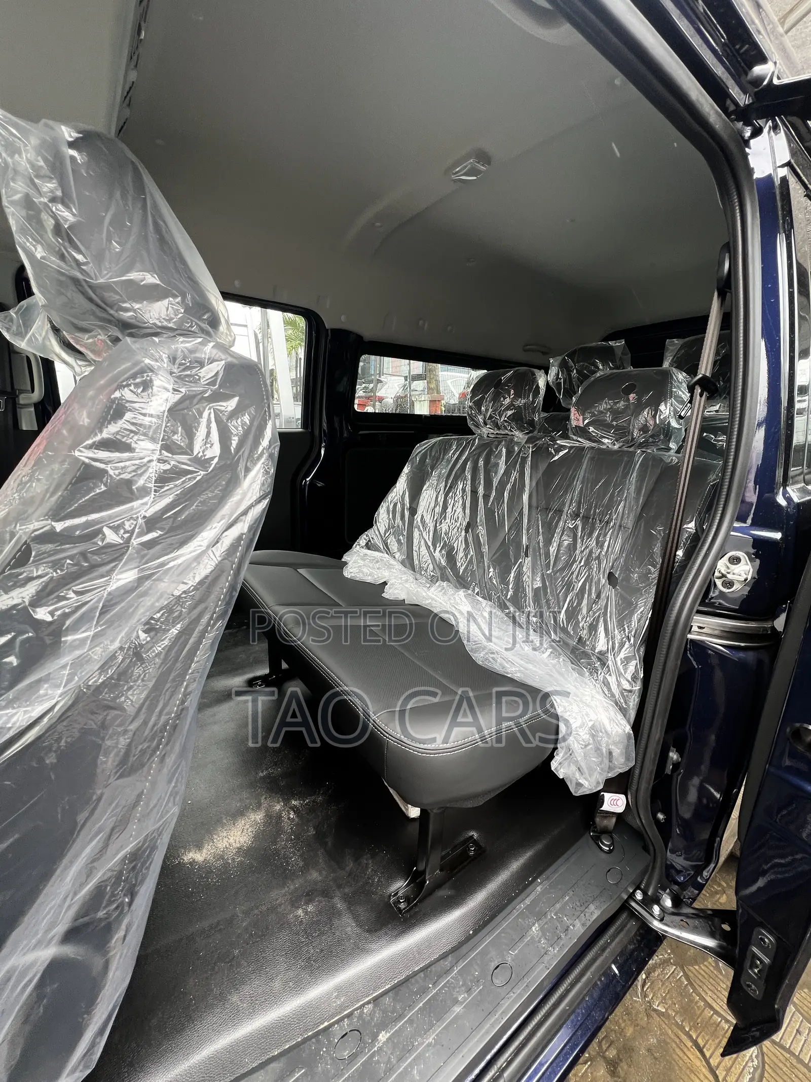 New Volkswagen Transporter 2025 Blue