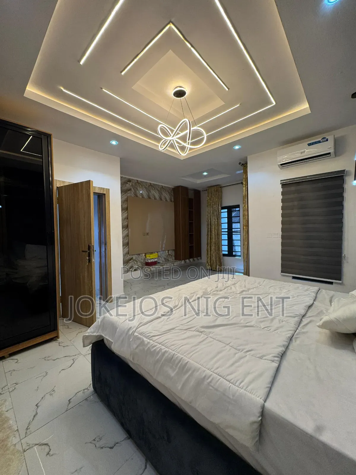 3bdrm Duplex in Orchid Road, Lafiaji for sale