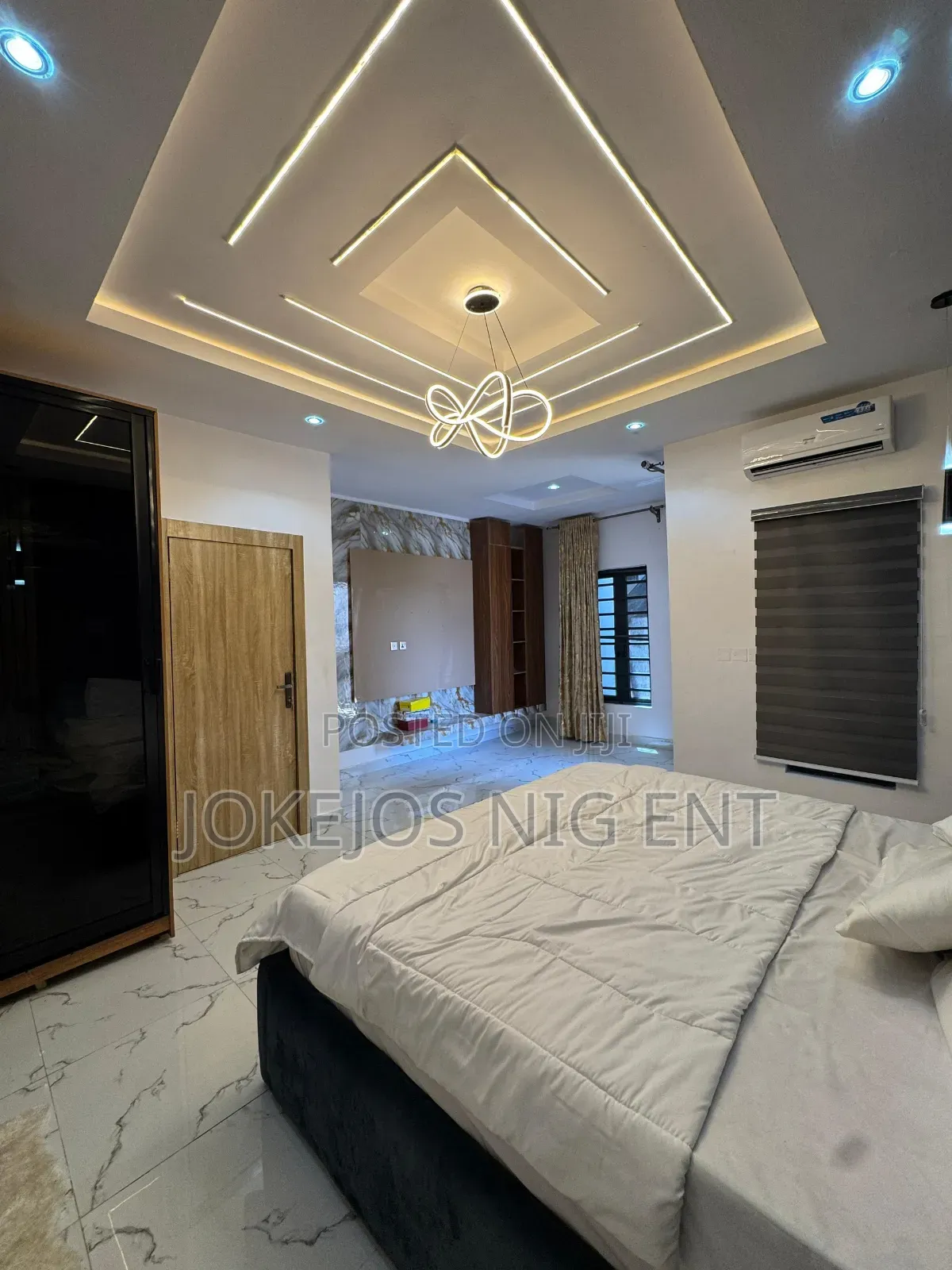 3bdrm Duplex in Orchid Road, Lafiaji for sale