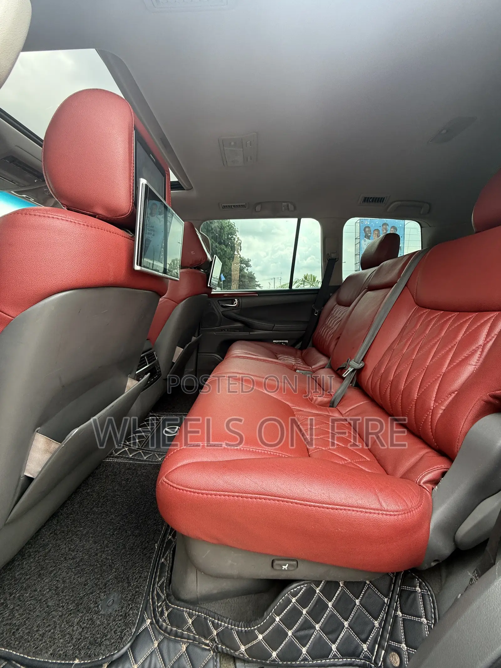 Lexus LX 570 AWD 2013 Black