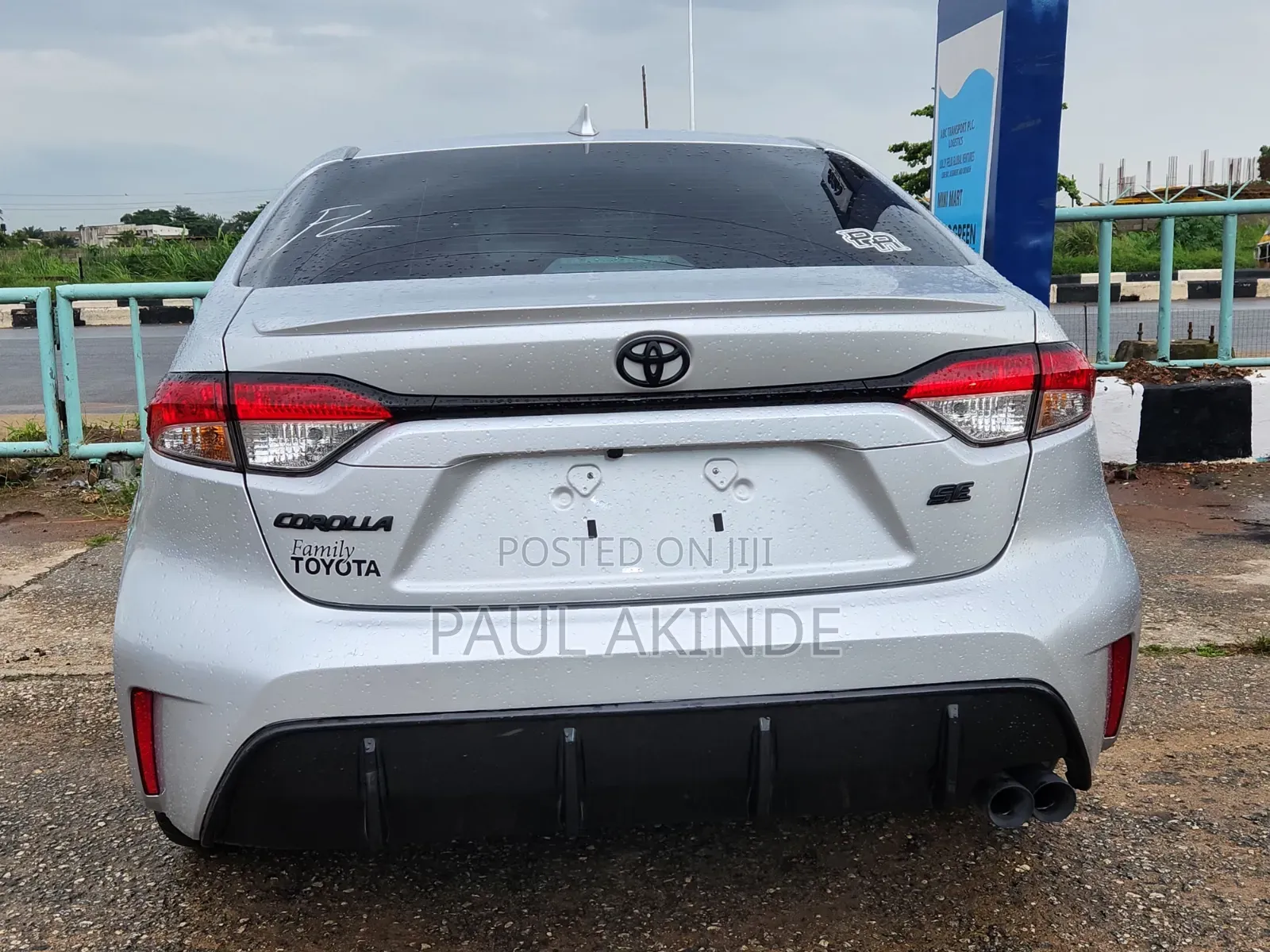 Toyota Corolla SE 2024 Silver