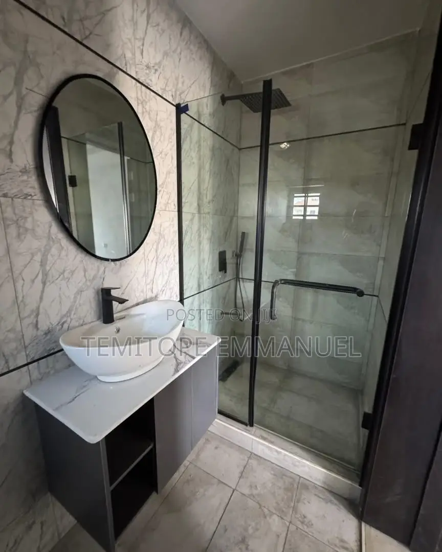 Furnished 2bdrm Apartment in Ikeja for sale
