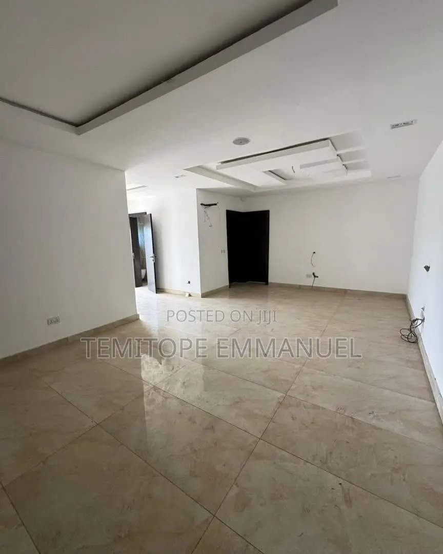 Furnished 2bdrm Apartment in Ikeja for sale