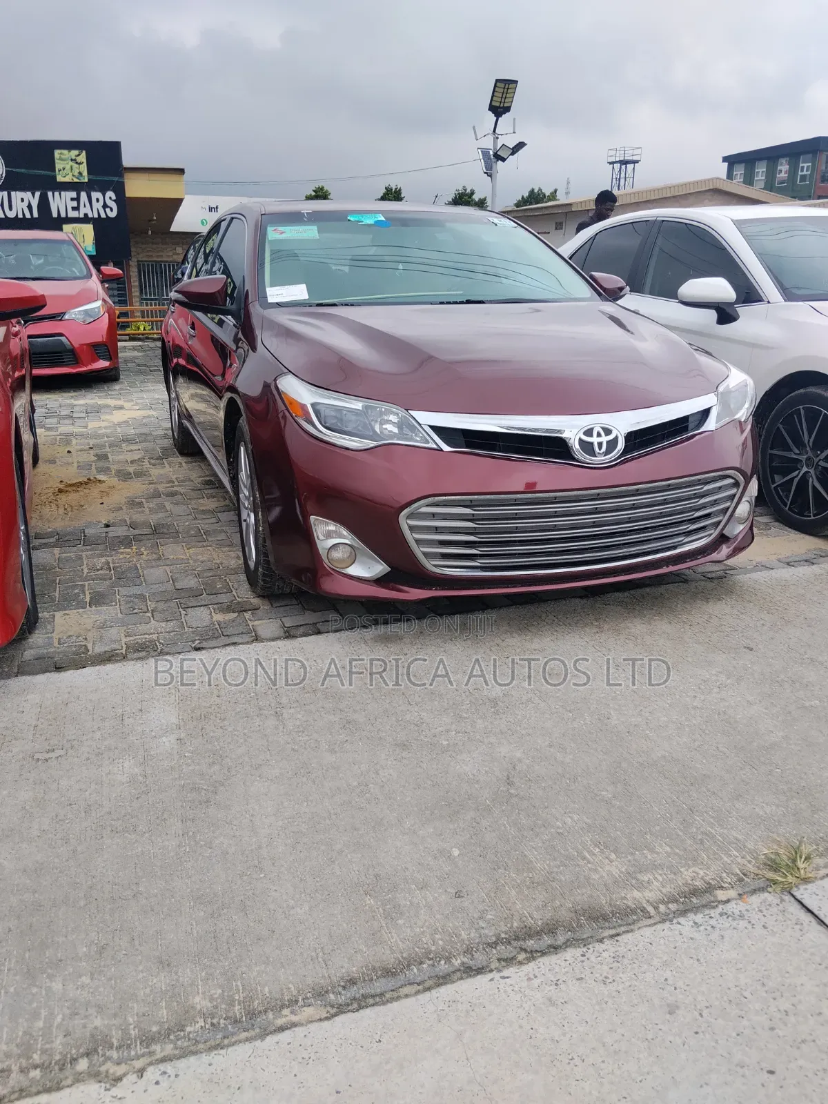 Toyota Avalon 2014 Red