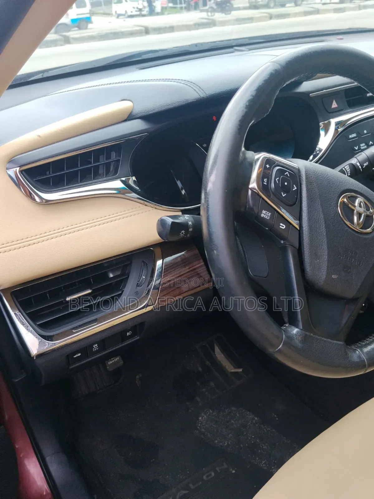 Toyota Avalon 2014 Red
