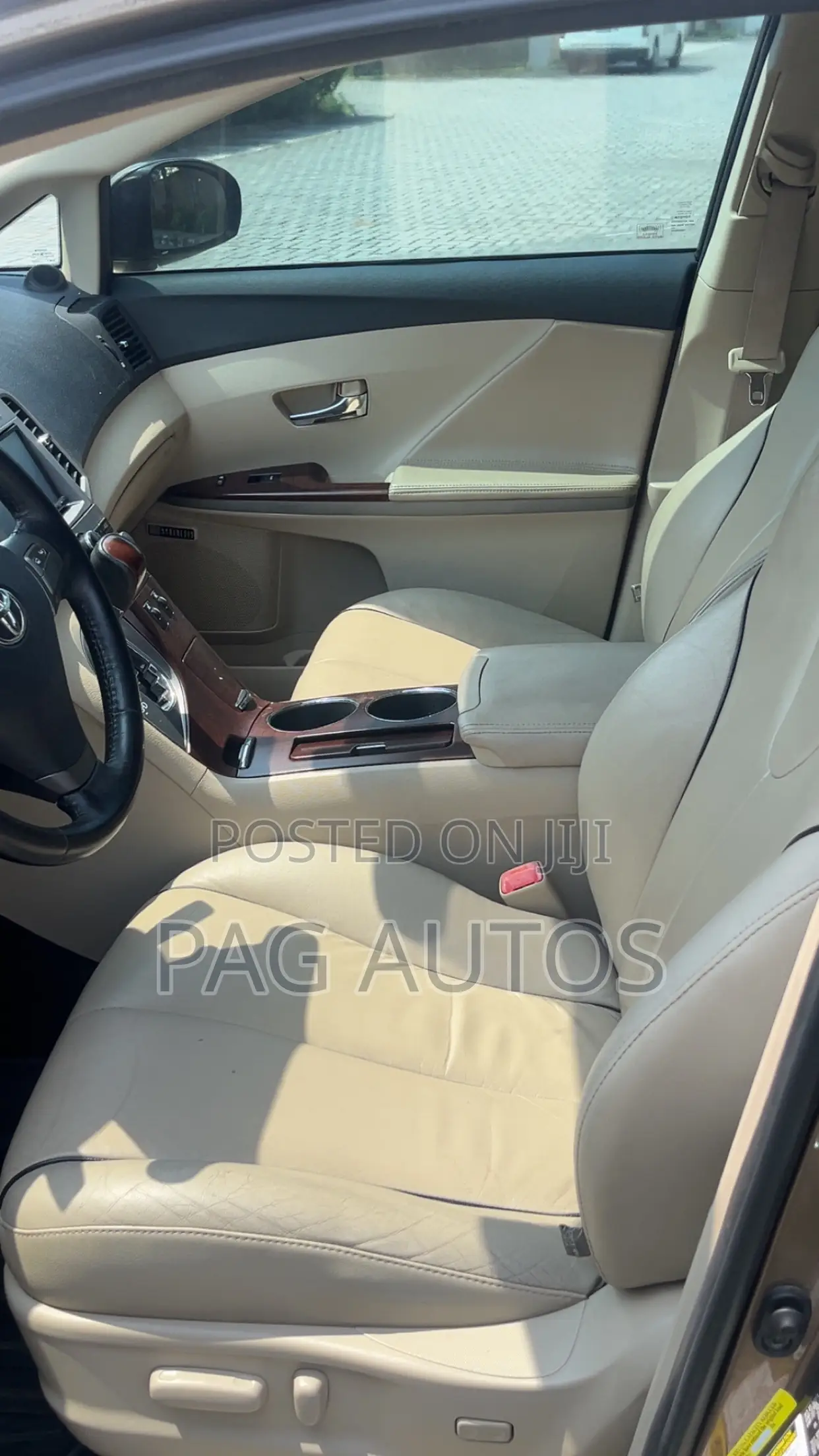 Toyota Venza 2011 Brown