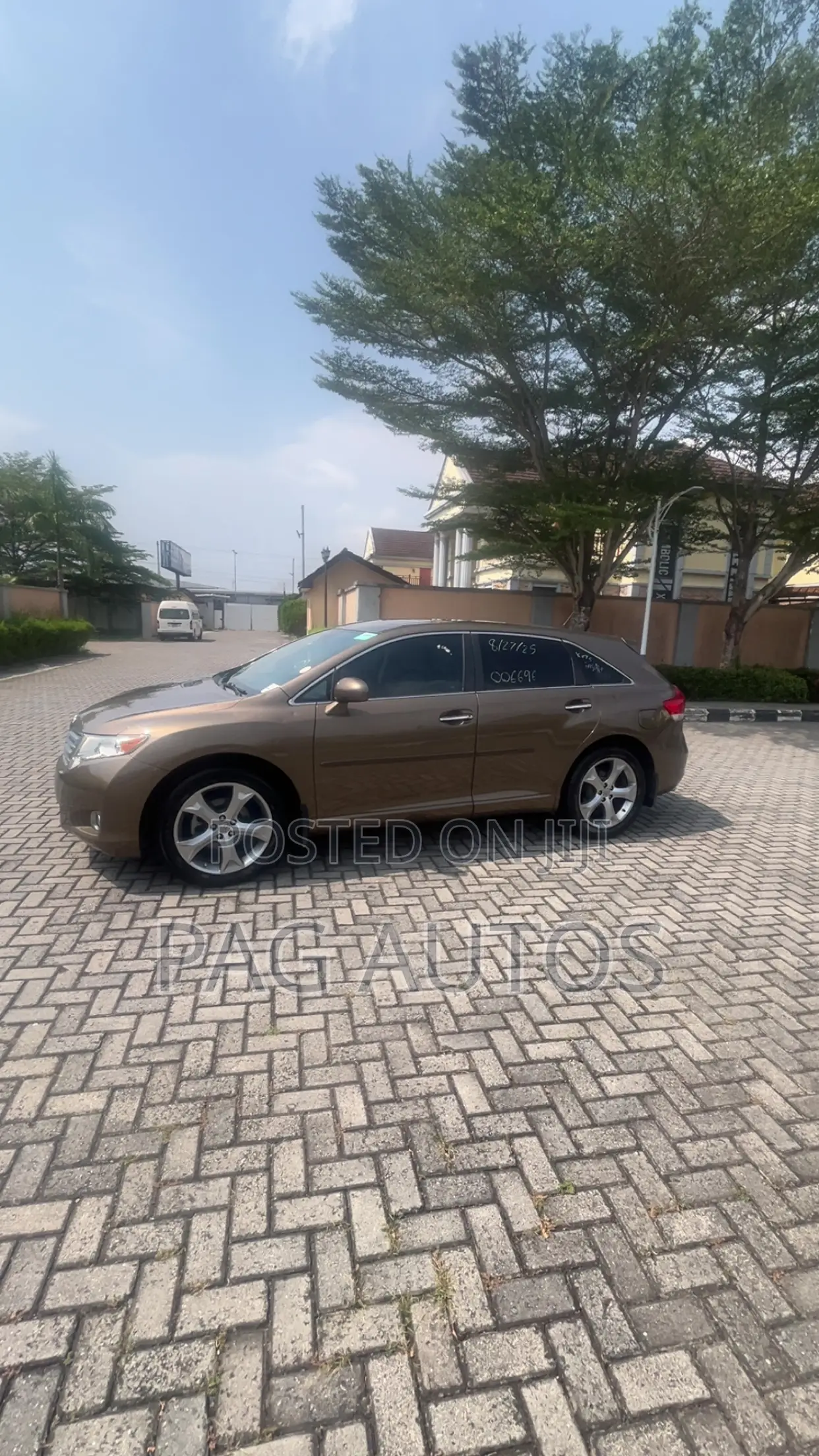Toyota Venza 2011 Brown