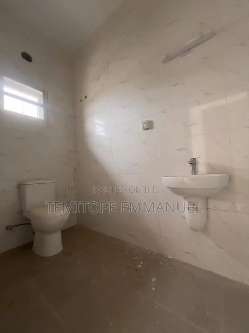 Furnished 3bdrm Bungalow in Berger for sale