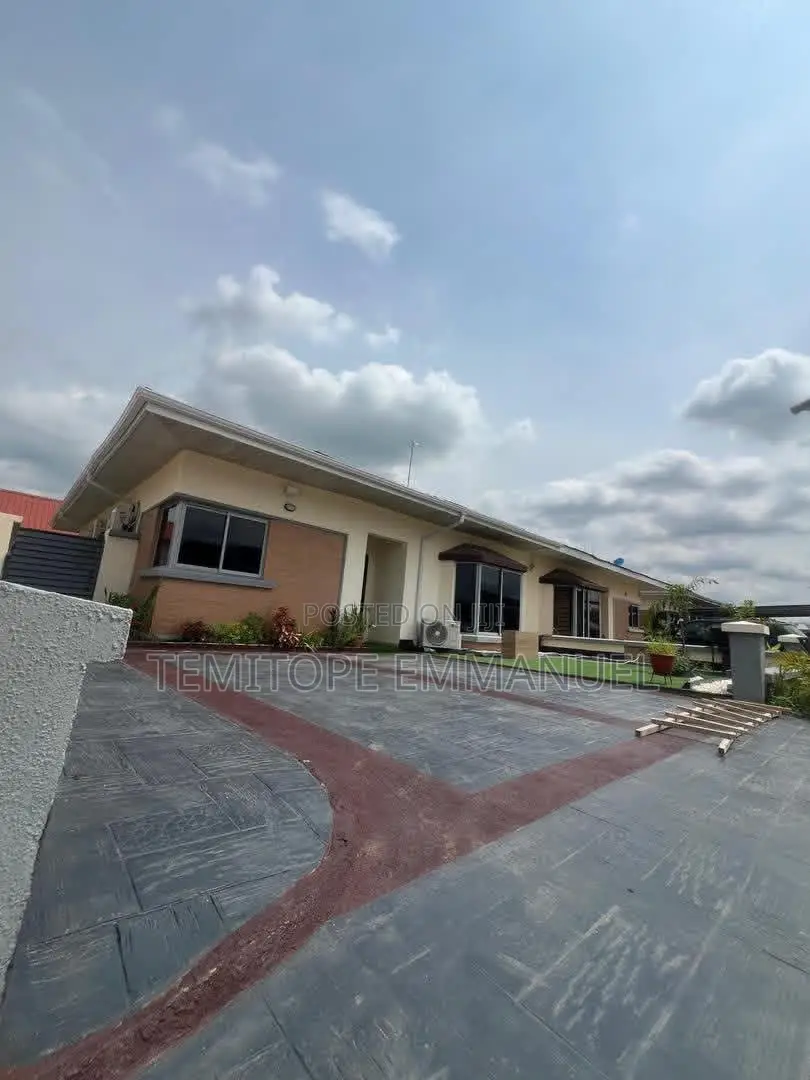 Furnished 3bdrm Bungalow in Berger for sale