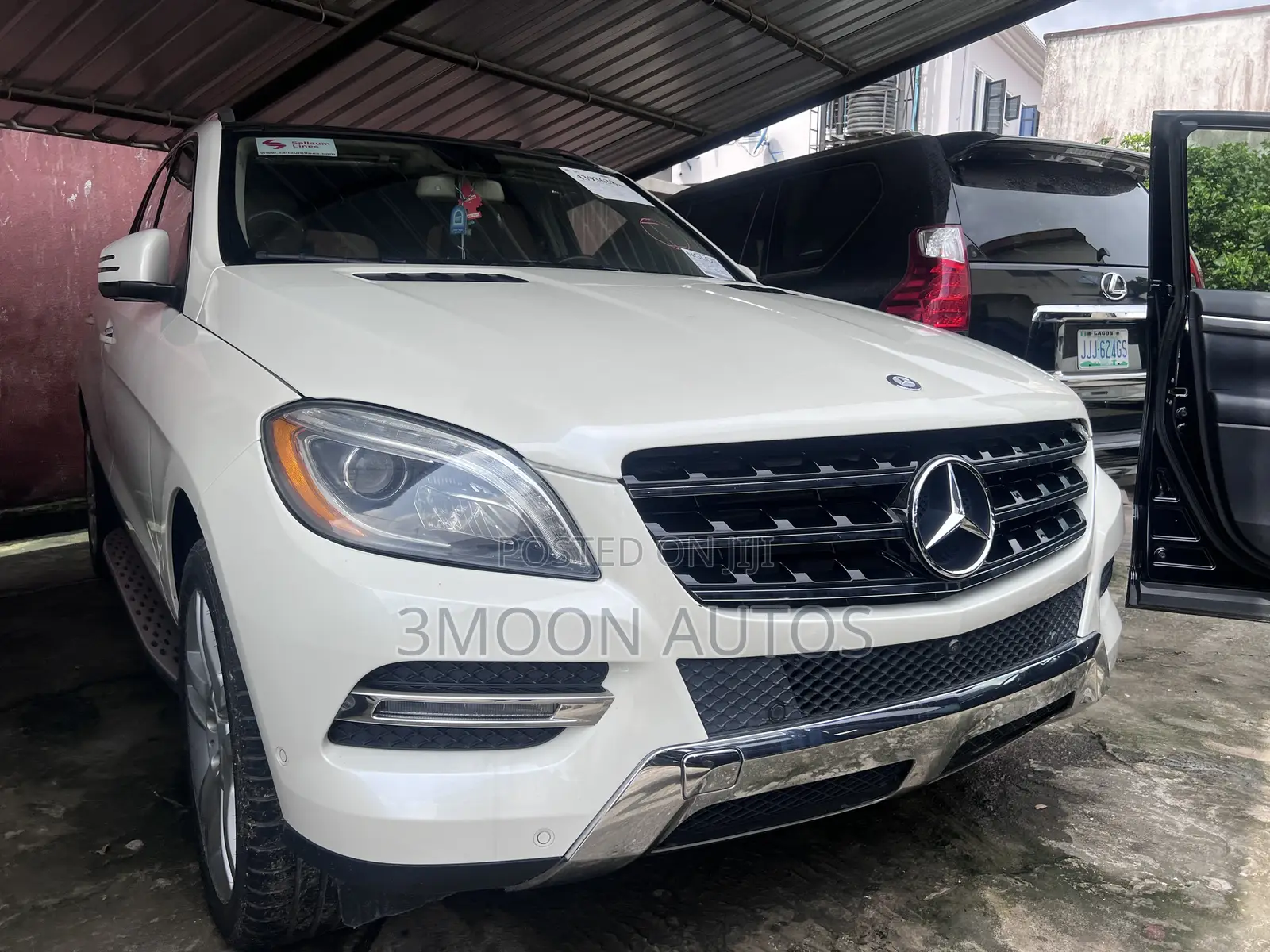 Mercedes-Benz M Class ML350 4MATIC 4dr SUV AWD (3.5L 6cyl 7A) 2015 White