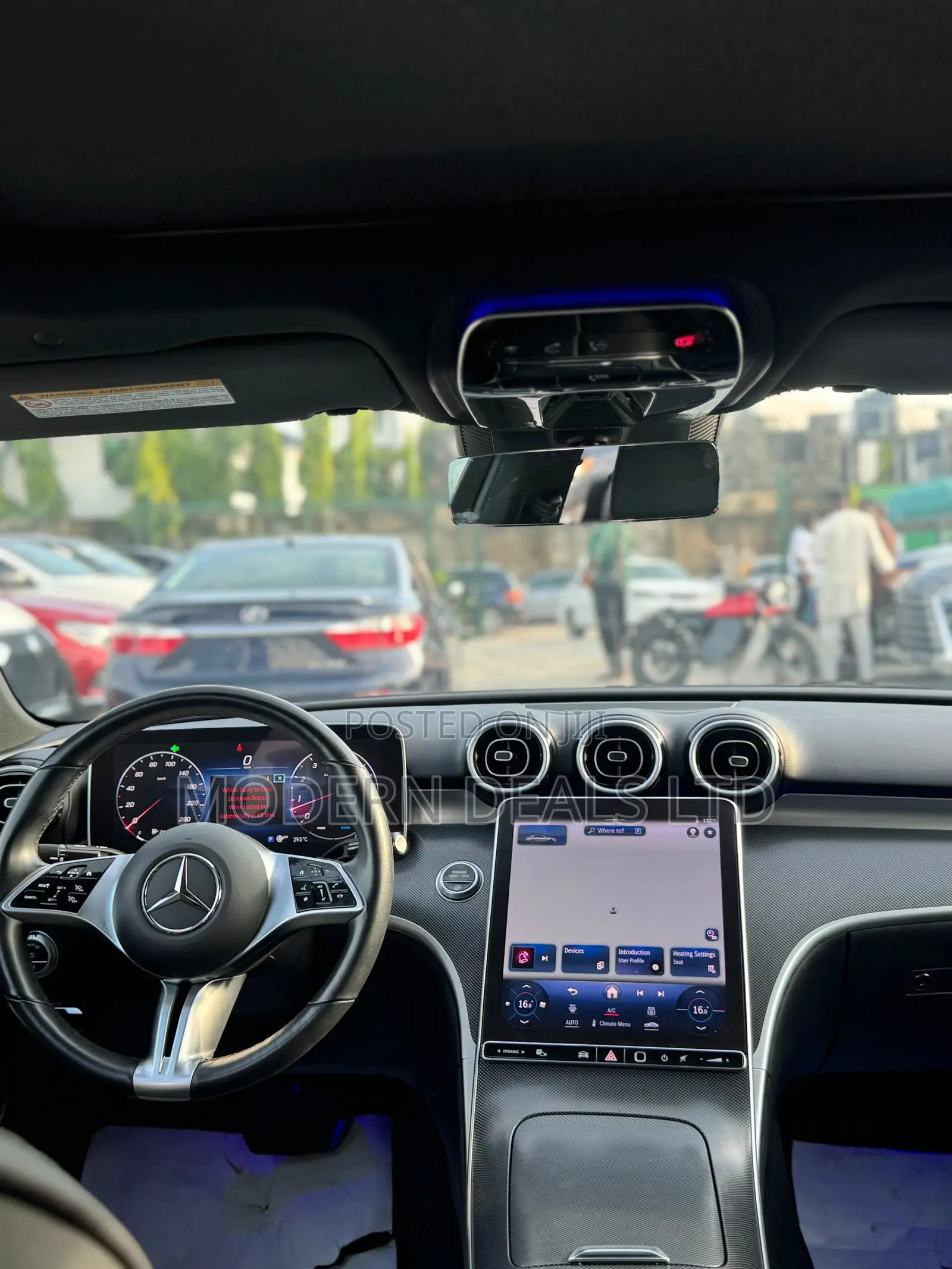 Mercedes-Benz C300 2024 Black