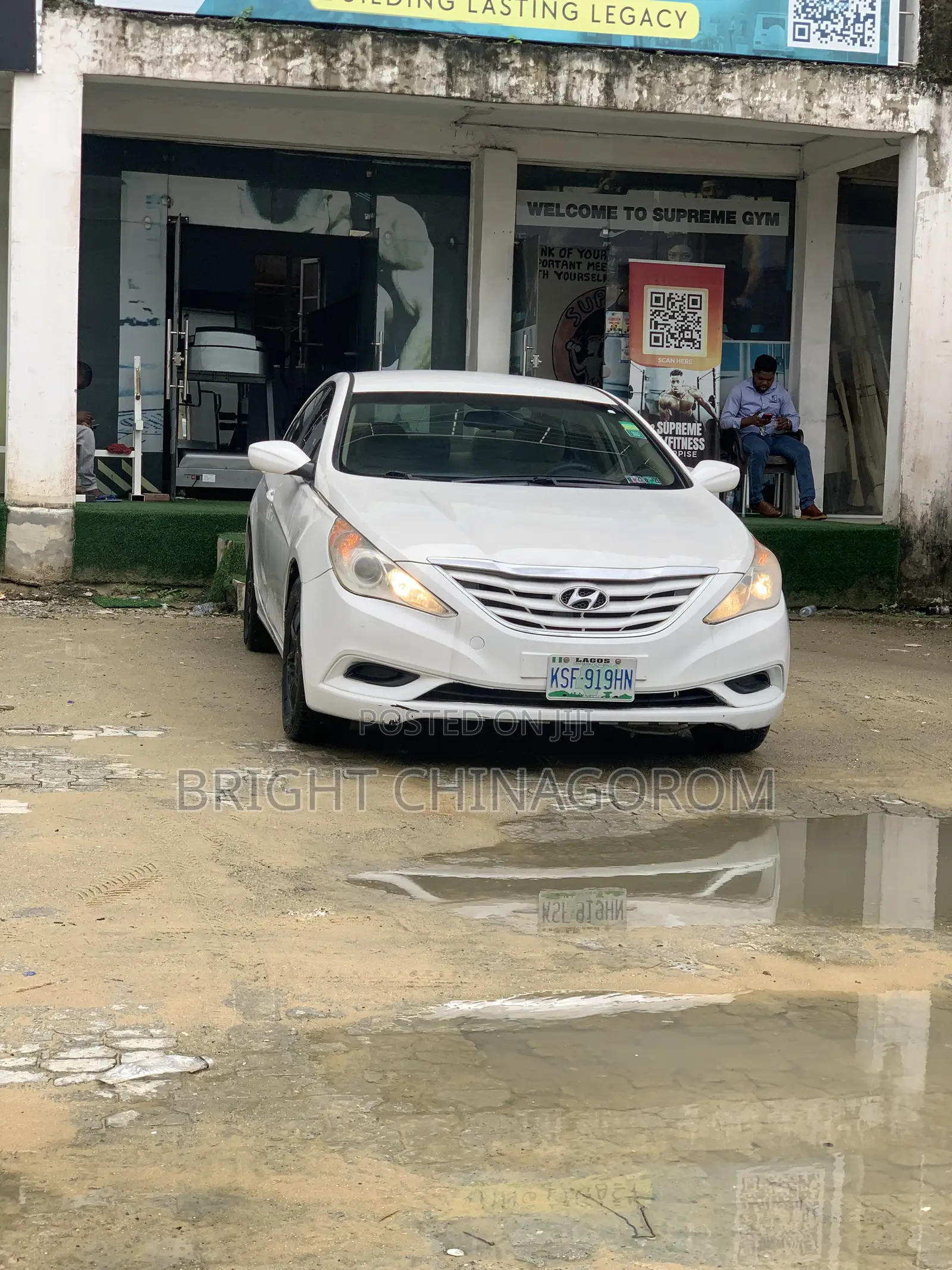 Hyundai Sonata SE 2.0T Sedan FWD (2.0L 4cyl 6A) 2012 White