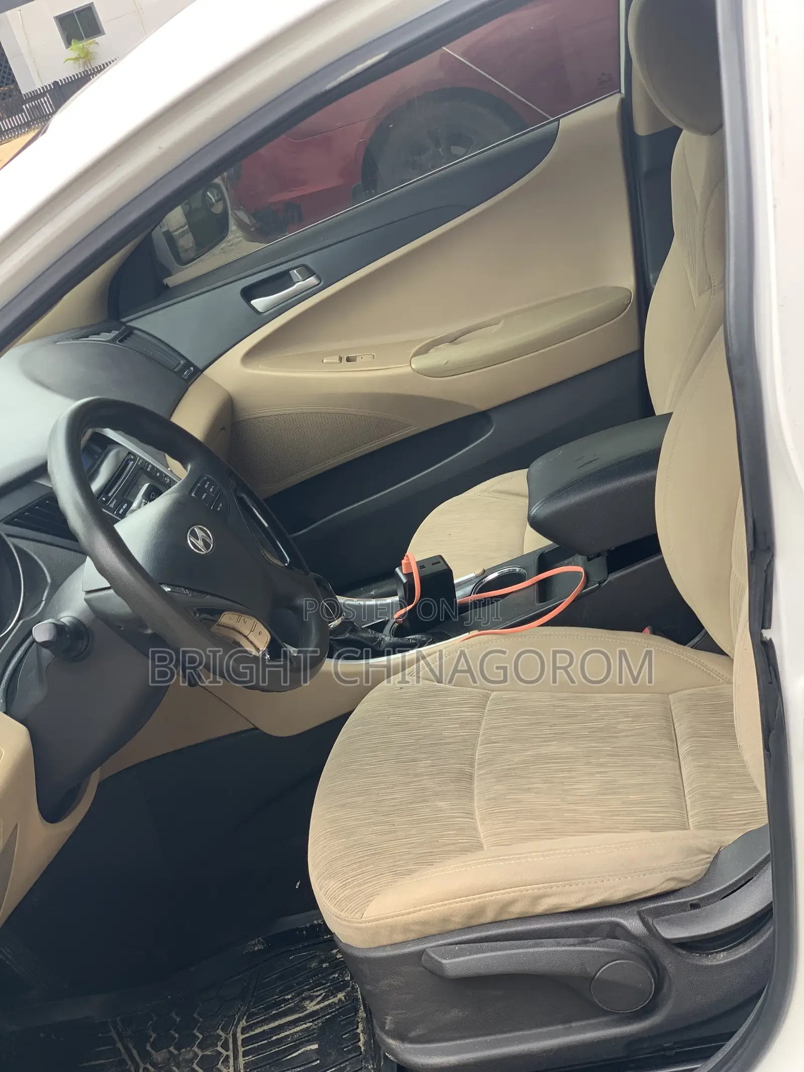 Hyundai Sonata SE 2.0T Sedan FWD (2.0L 4cyl 6A) 2012 White