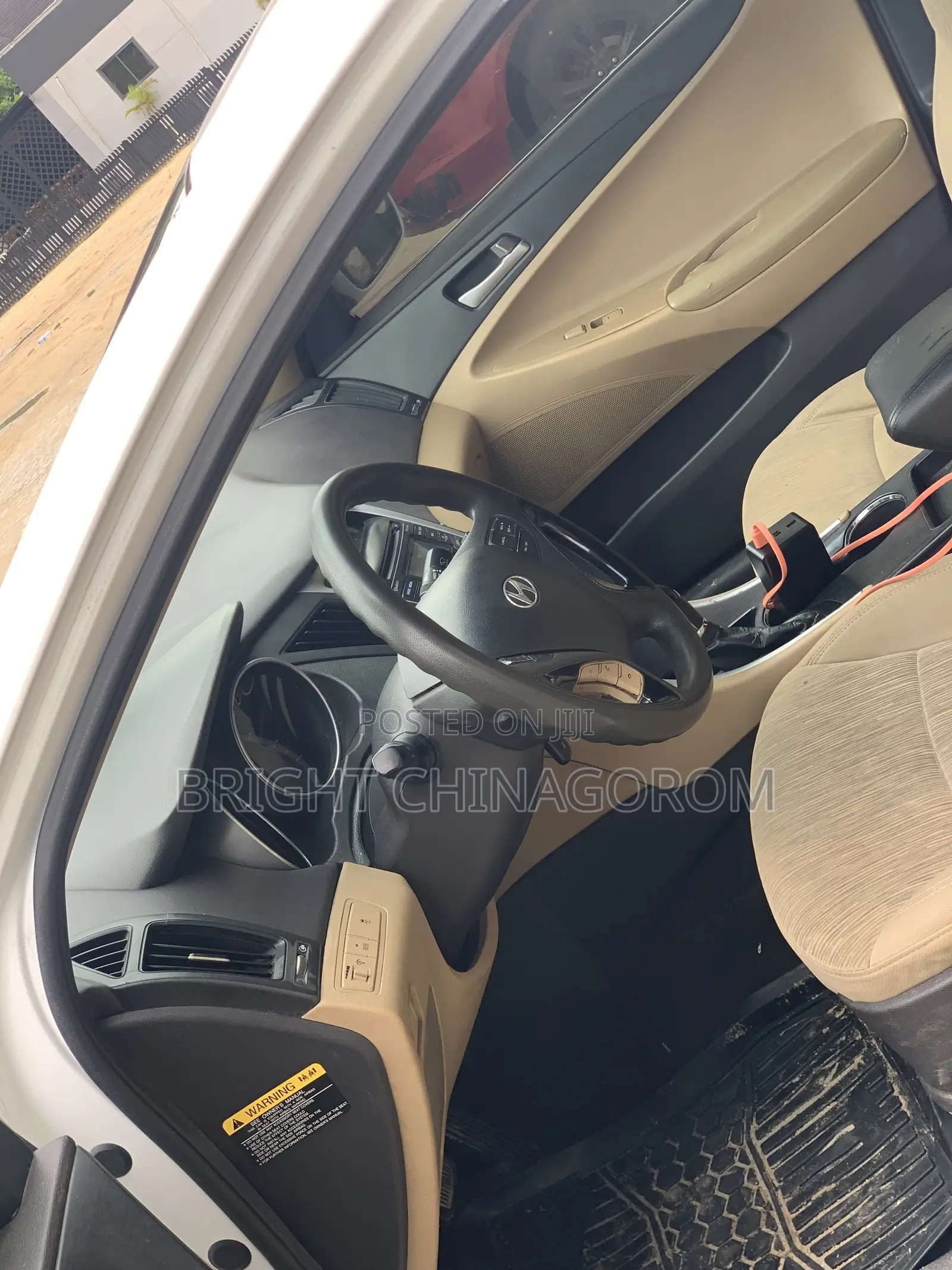 Hyundai Sonata SE 2.0T Sedan FWD (2.0L 4cyl 6A) 2012 White