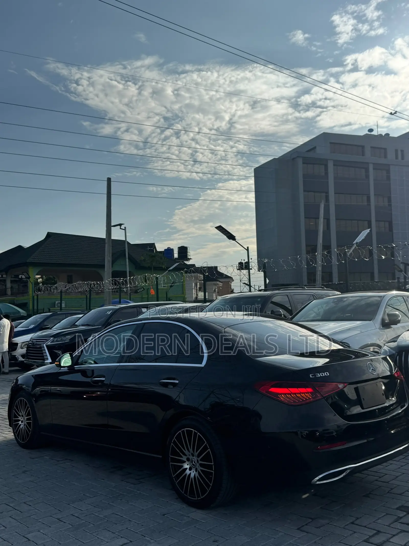 Mercedes-Benz C300 2024 Black