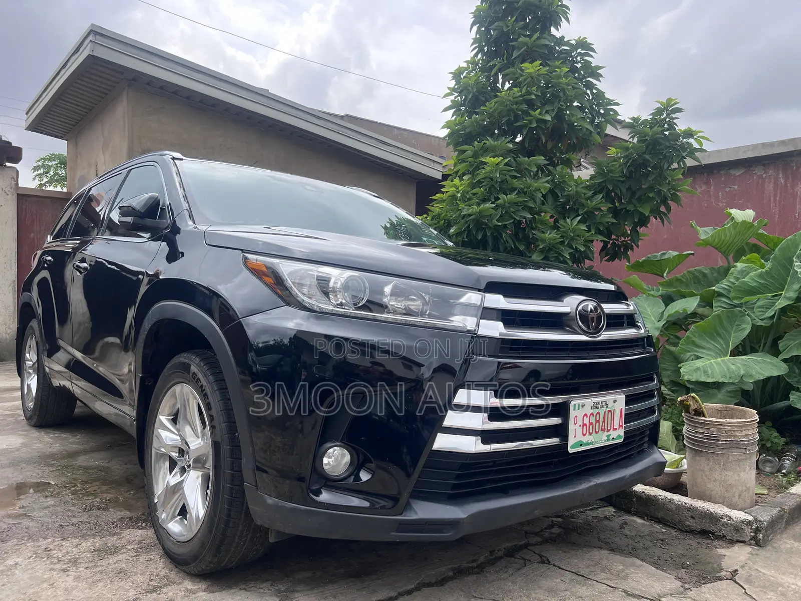 Toyota Highlander Limited 4x4 V6 (3.5L 6cyl 8A) 2017 Black