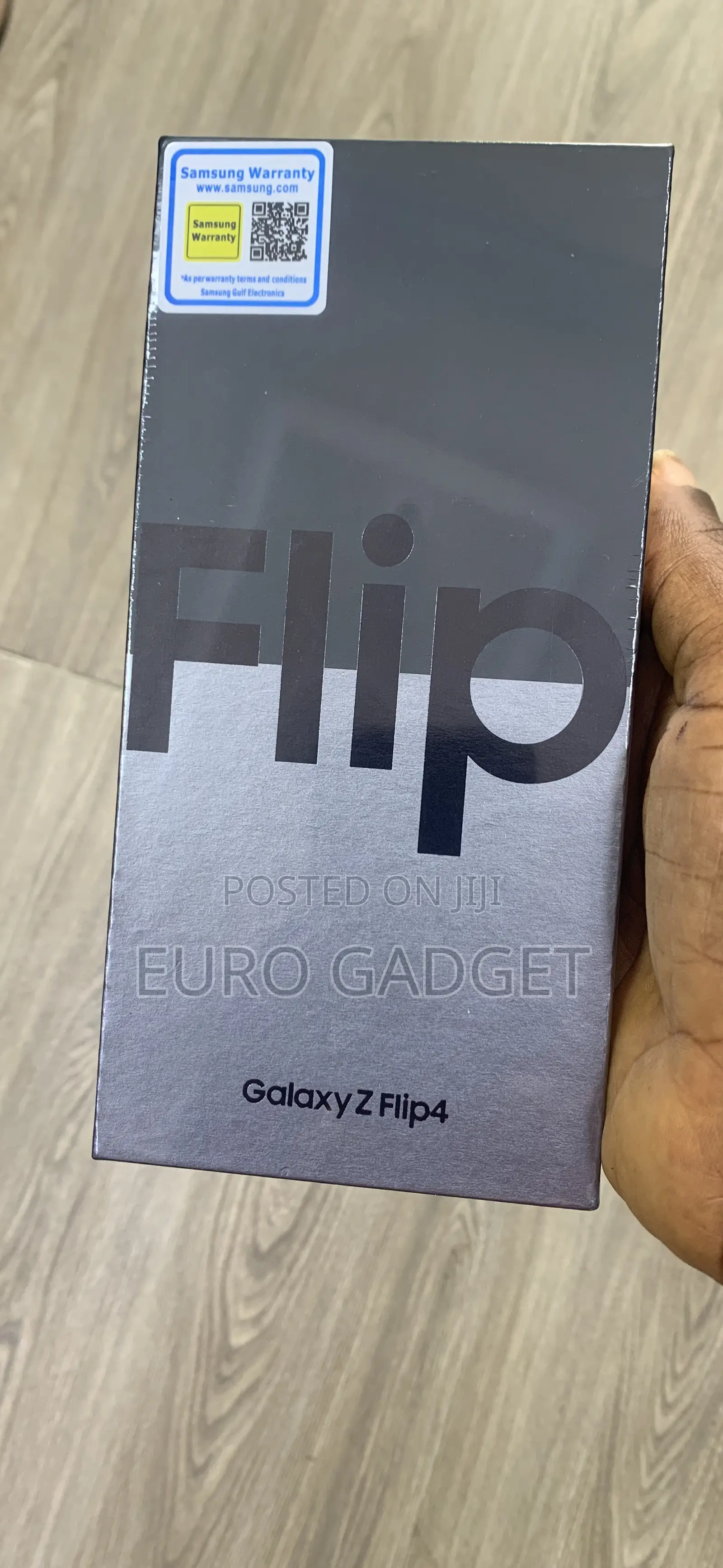 New Samsung Galaxy Z Flip4 256 GB Purple