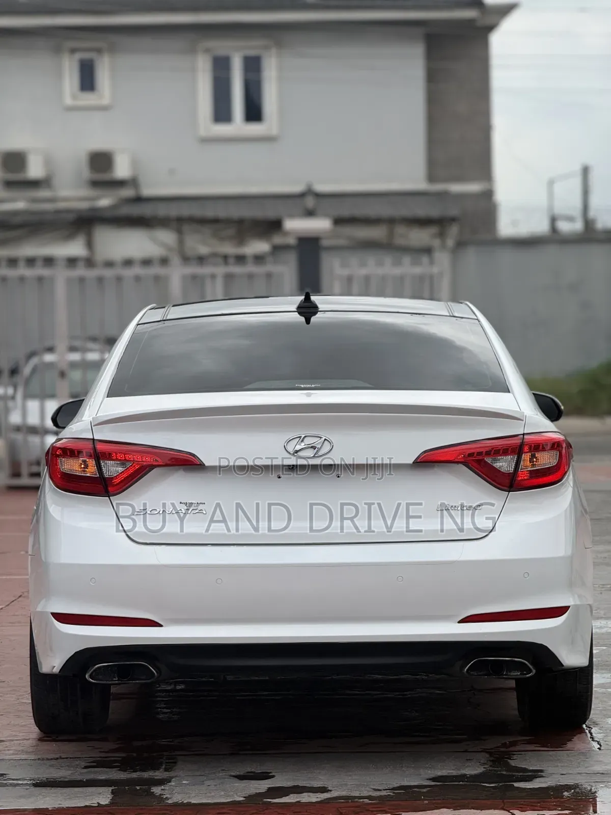 Hyundai Sonata Limited 4dr Sedan (2.4L 4cyl 6A) 2015 White