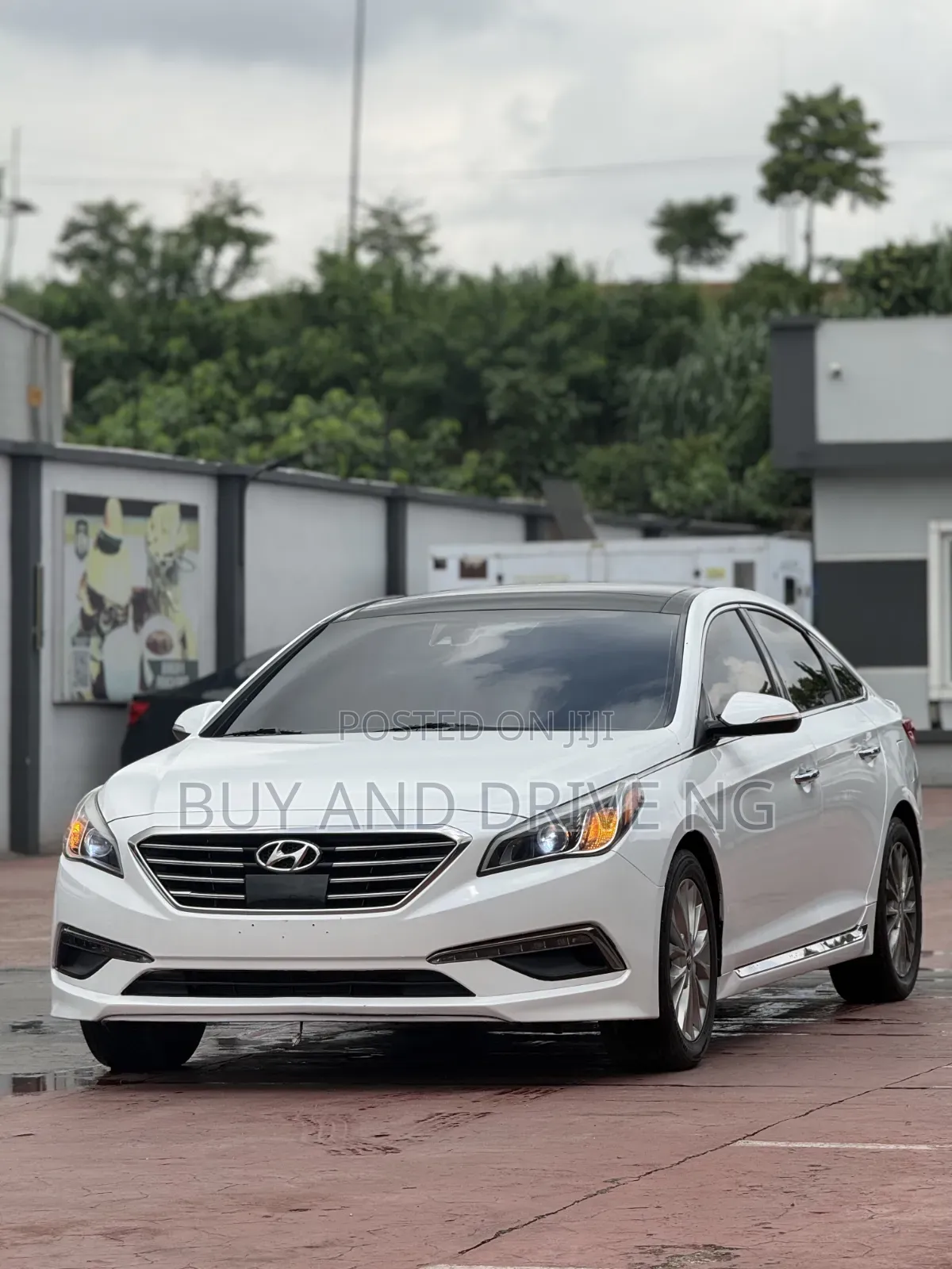 Hyundai Sonata Limited 4dr Sedan (2.4L 4cyl 6A) 2015 White
