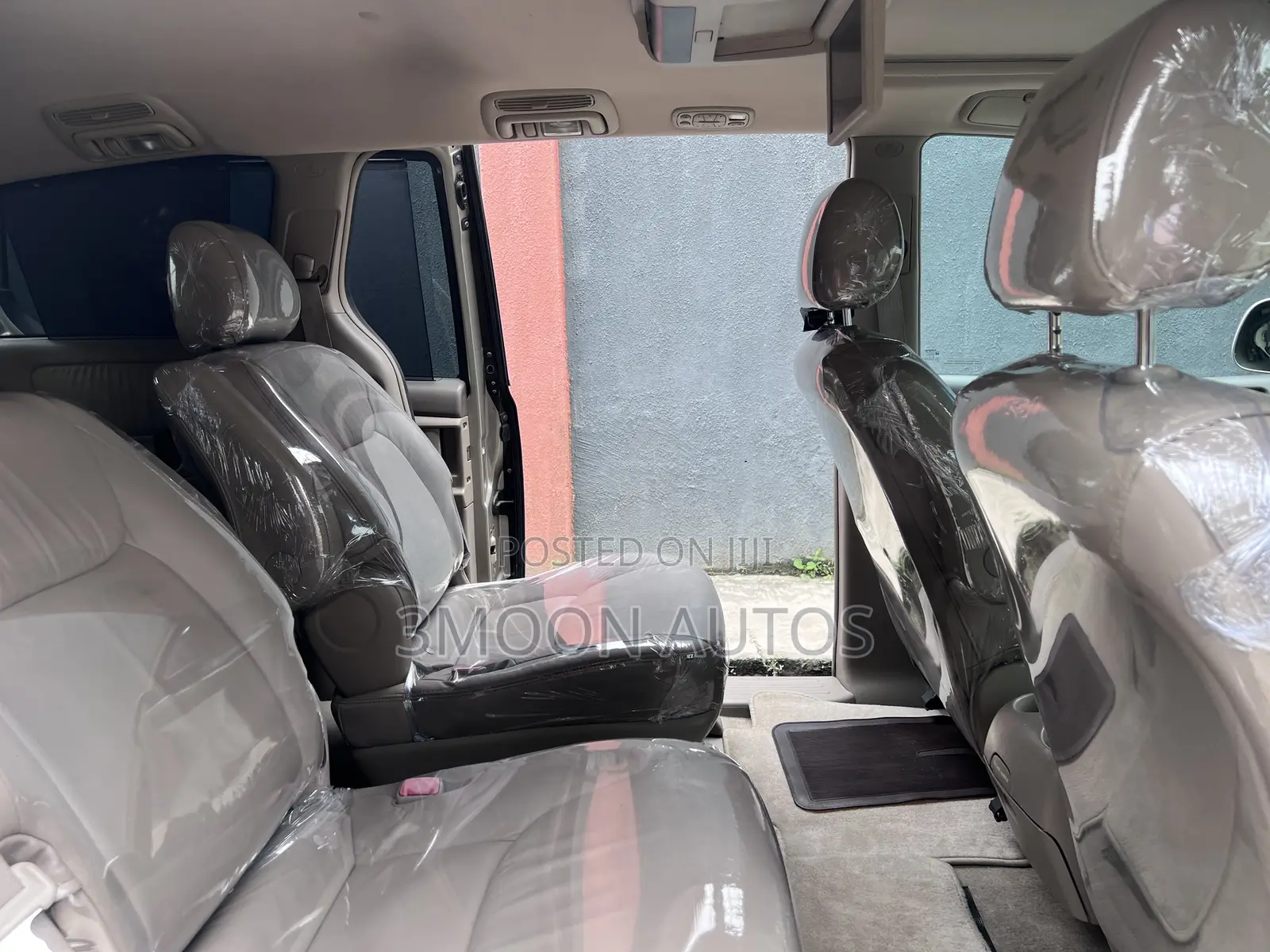 Toyota Sienna XLE Limited AWD 2006 Gold