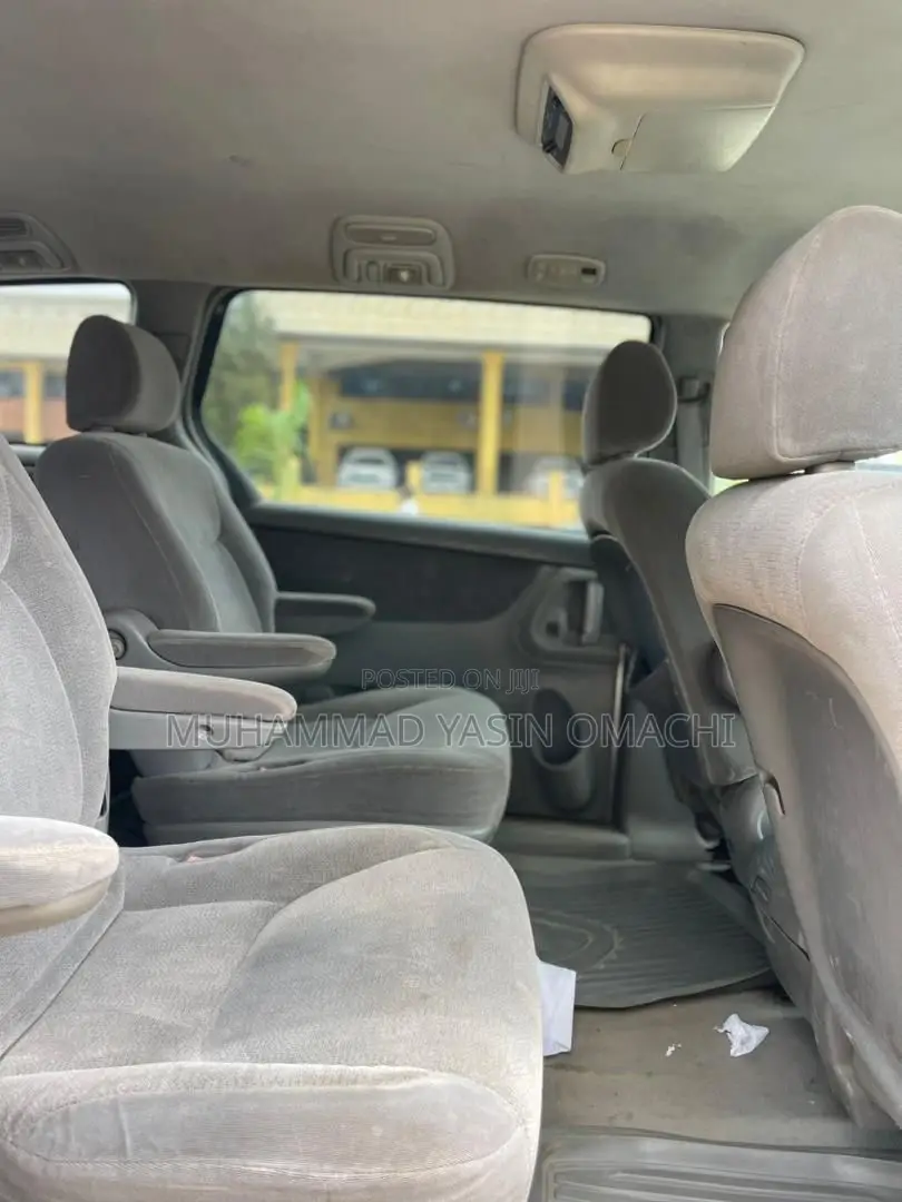 Toyota Sienna XLE AWD 2005 Silver