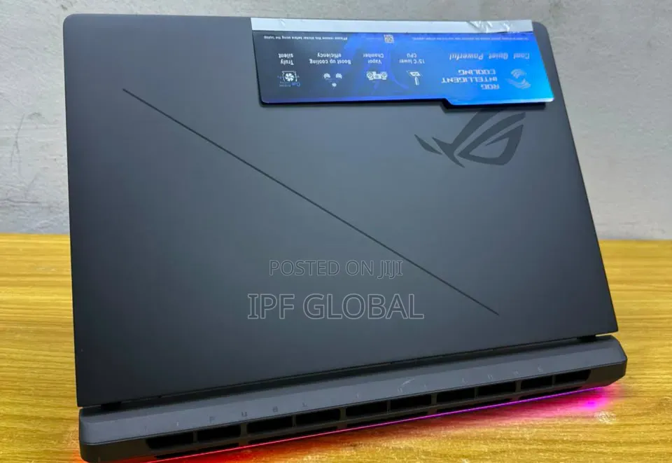 Laptop Asus ROG Strix G16 G614 16GB Intel Core i7 SSD 1T