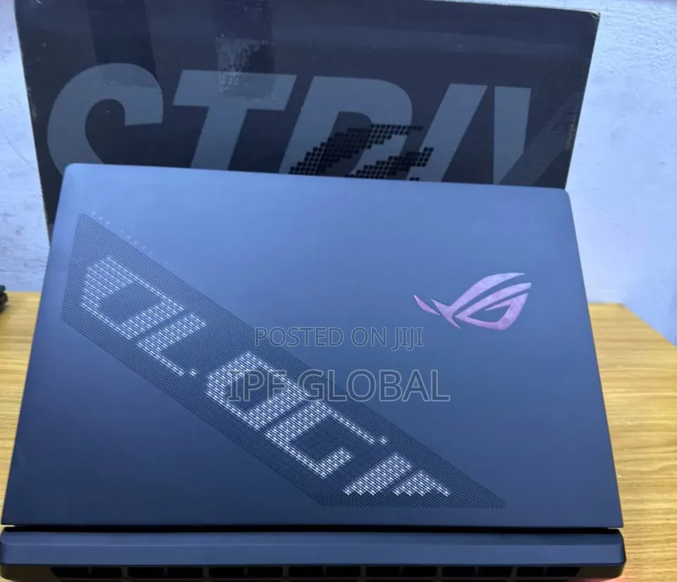 New Laptop Asus ROG Strix SCAR 18 32GB Intel Core Ultra 9 SSD 2T
