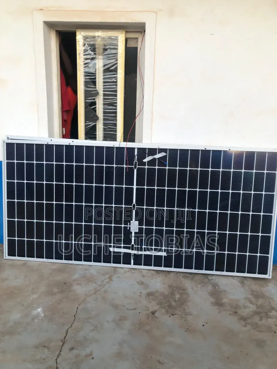 700 Watts Mono Solar Panel