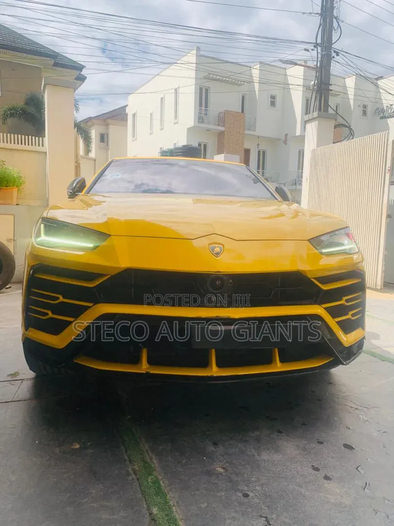 Car 2020 Yellow