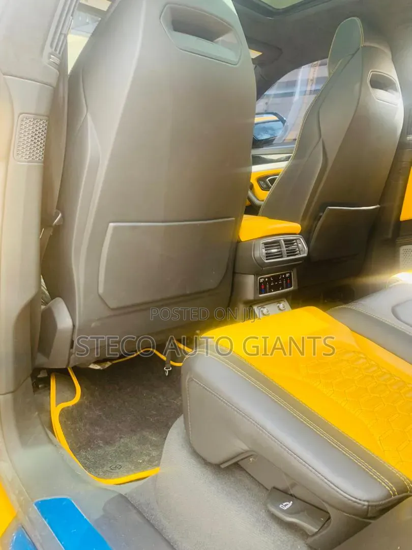 Car 2020 Yellow