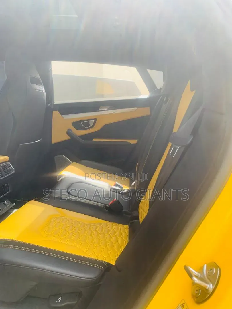 Car 2020 Yellow