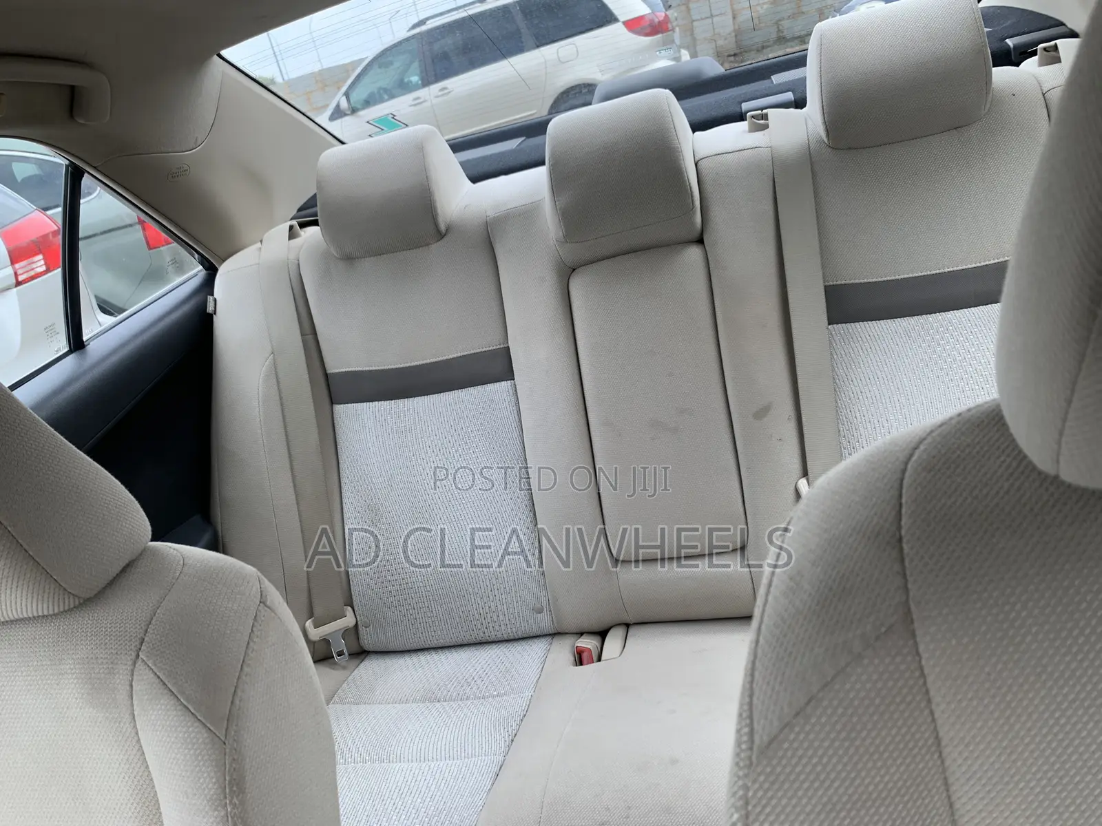 Toyota Camry LE 4dr Sedan (2.5L 4cyl 6A) 2013 Red