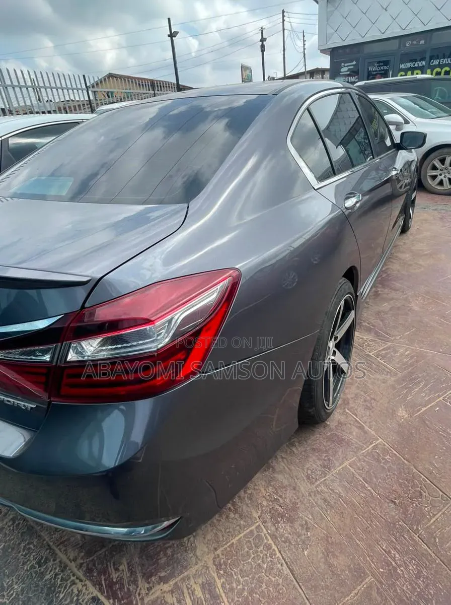 Honda Accord 2017 Gray