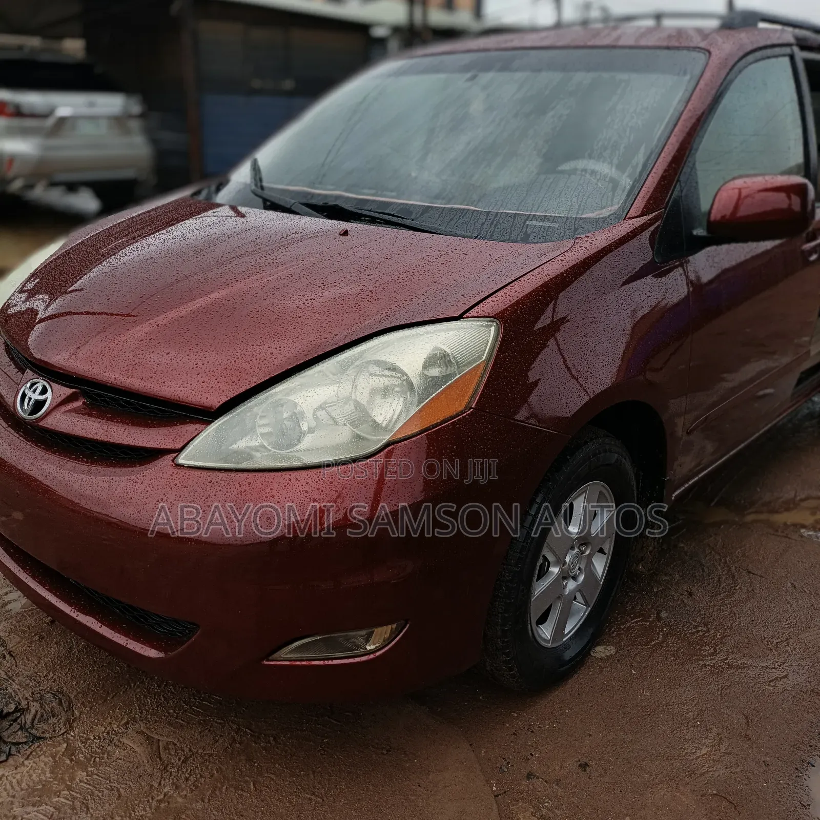 Toyota Sienna 2007 Red