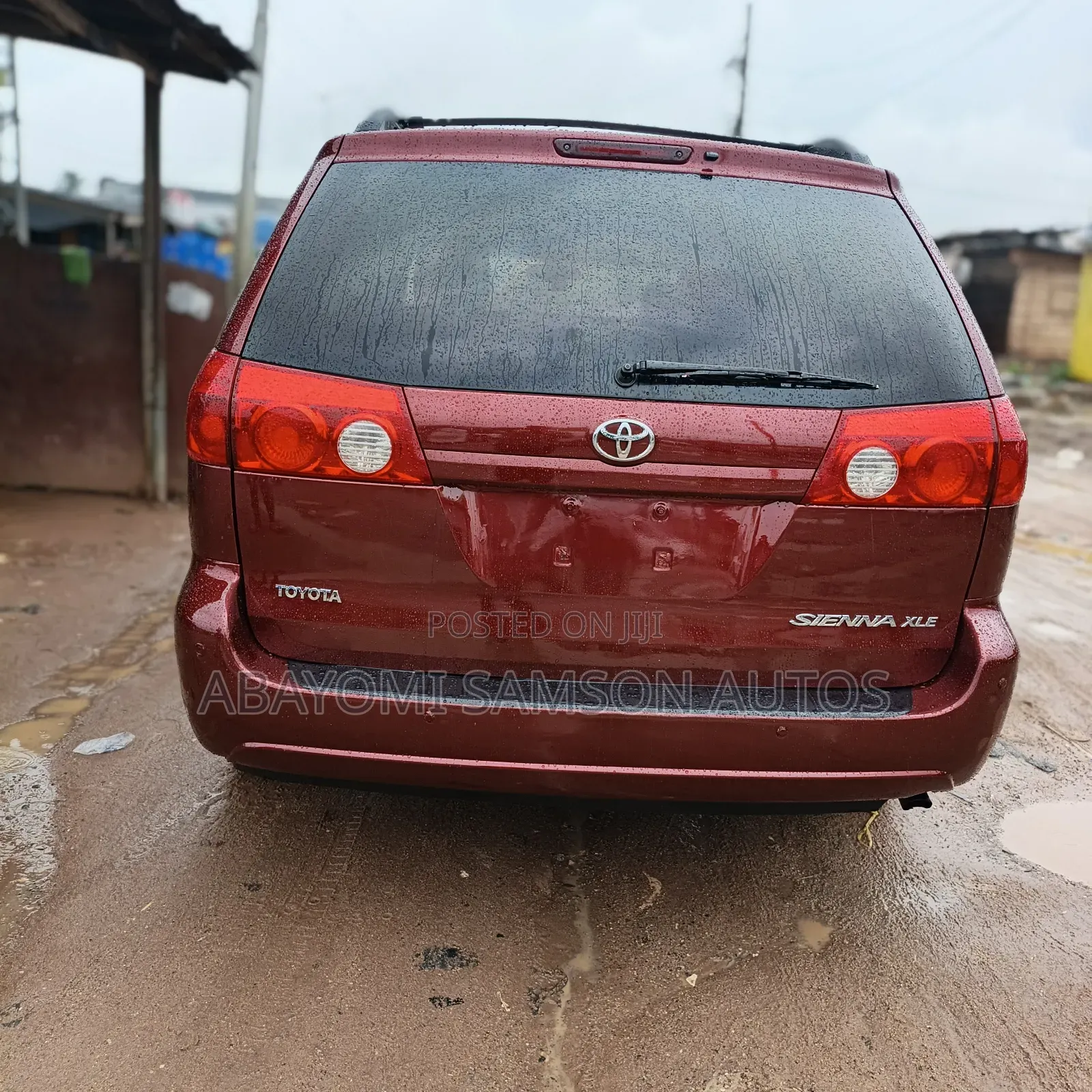 Toyota Sienna 2007 Red