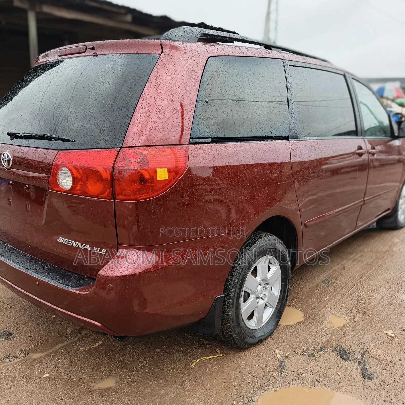Toyota Sienna 2007 Red