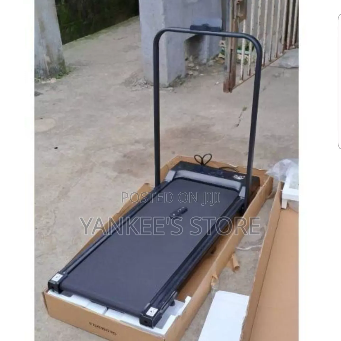 Imported Bodyfit 2hp Platform Treadmill