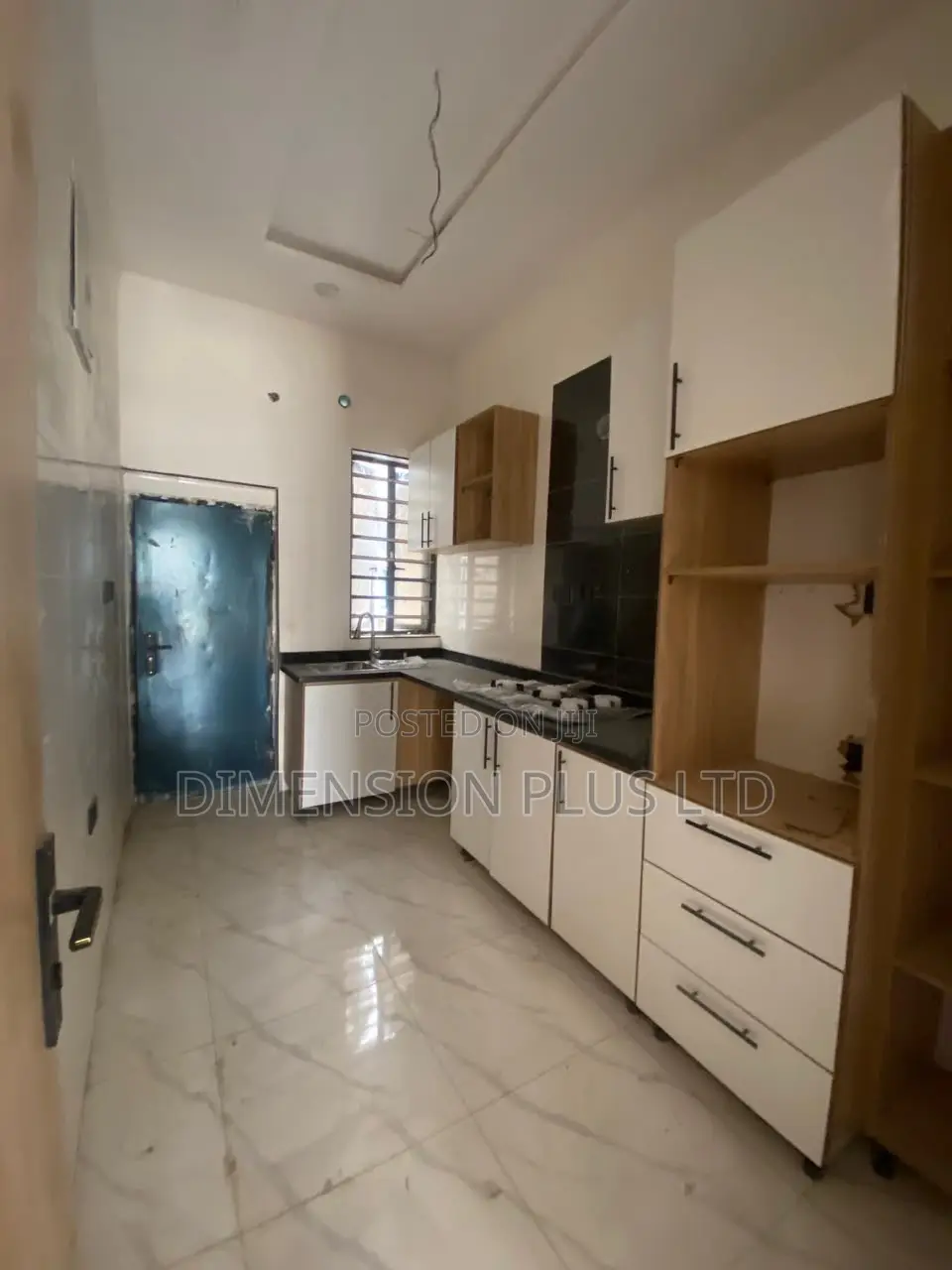 4bdrm Duplex in Ado / Ajah for sale