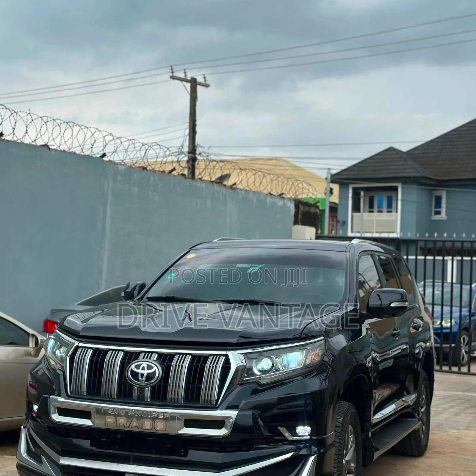 Toyota Land Cruiser Prado 2013 Black
