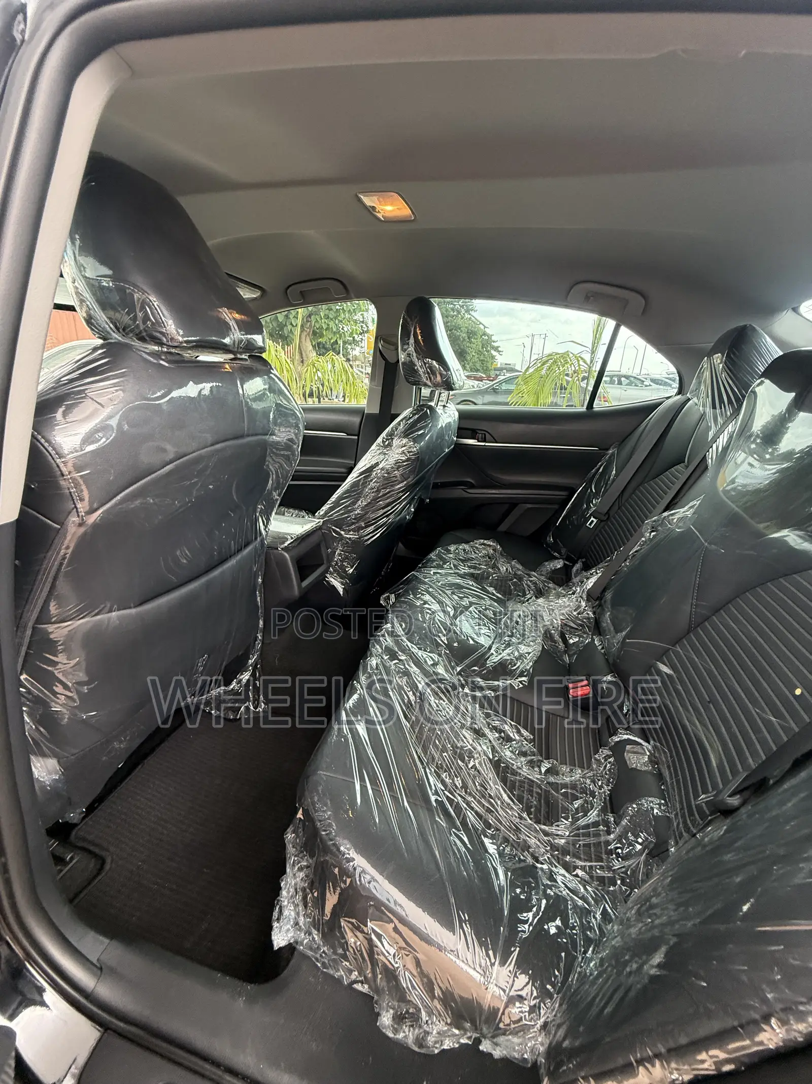 Toyota Camry SE (2.5L 4cyl 8A) 2019 Black
