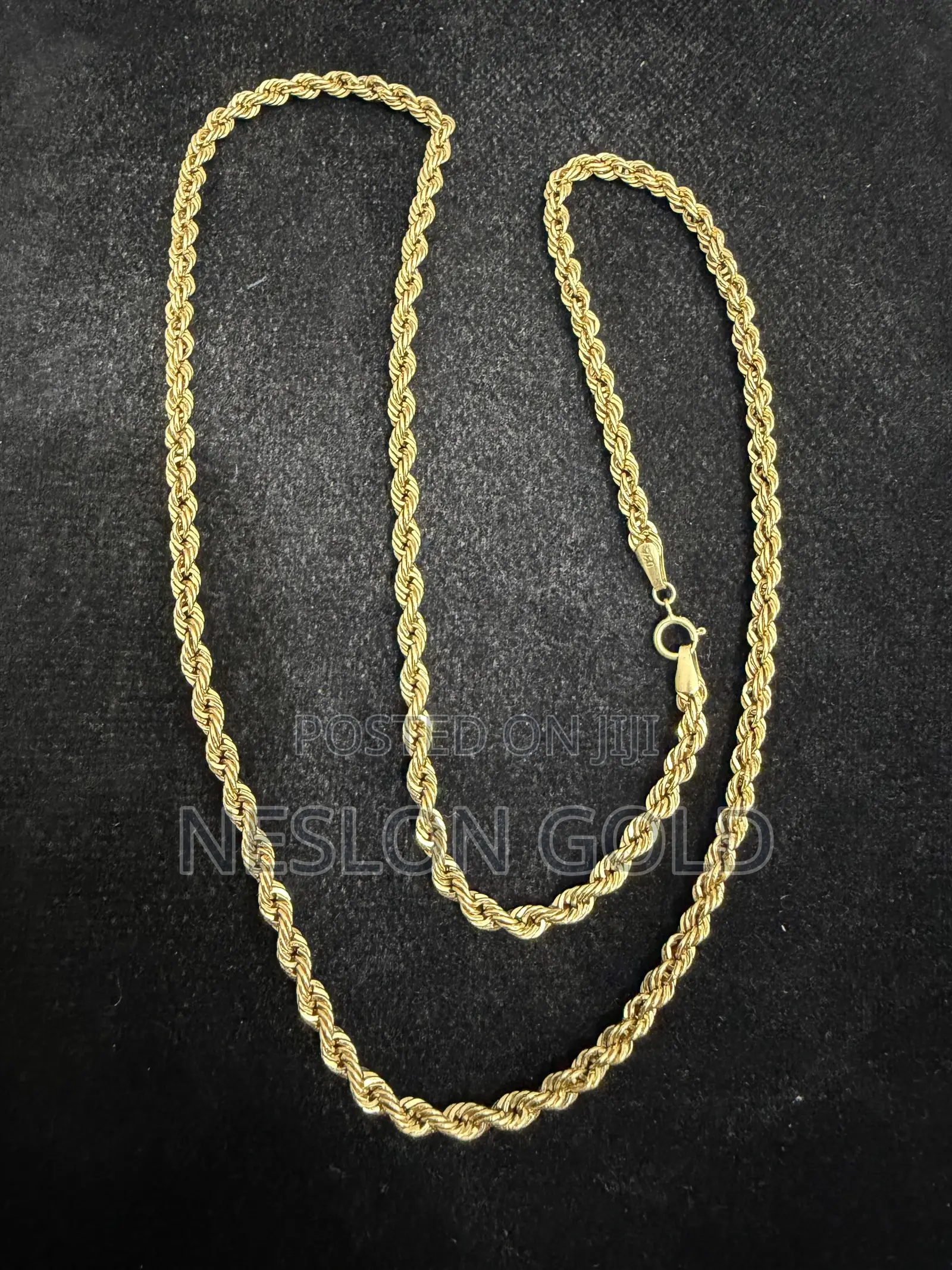 Italy 750 Tested 18karat Twisted Design