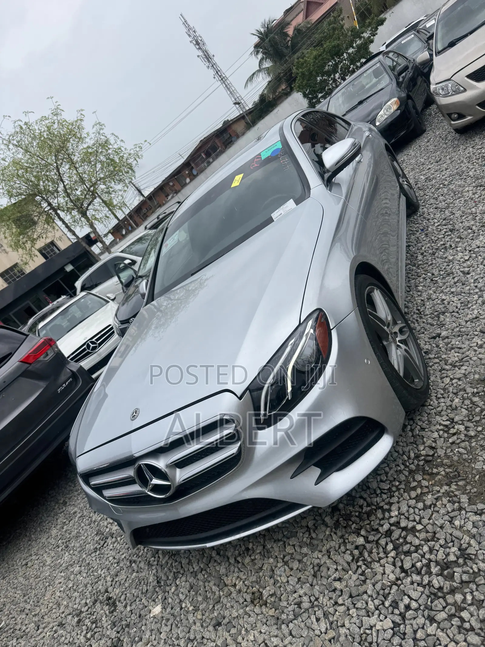 Mercedes-Benz E300 2017 Silver