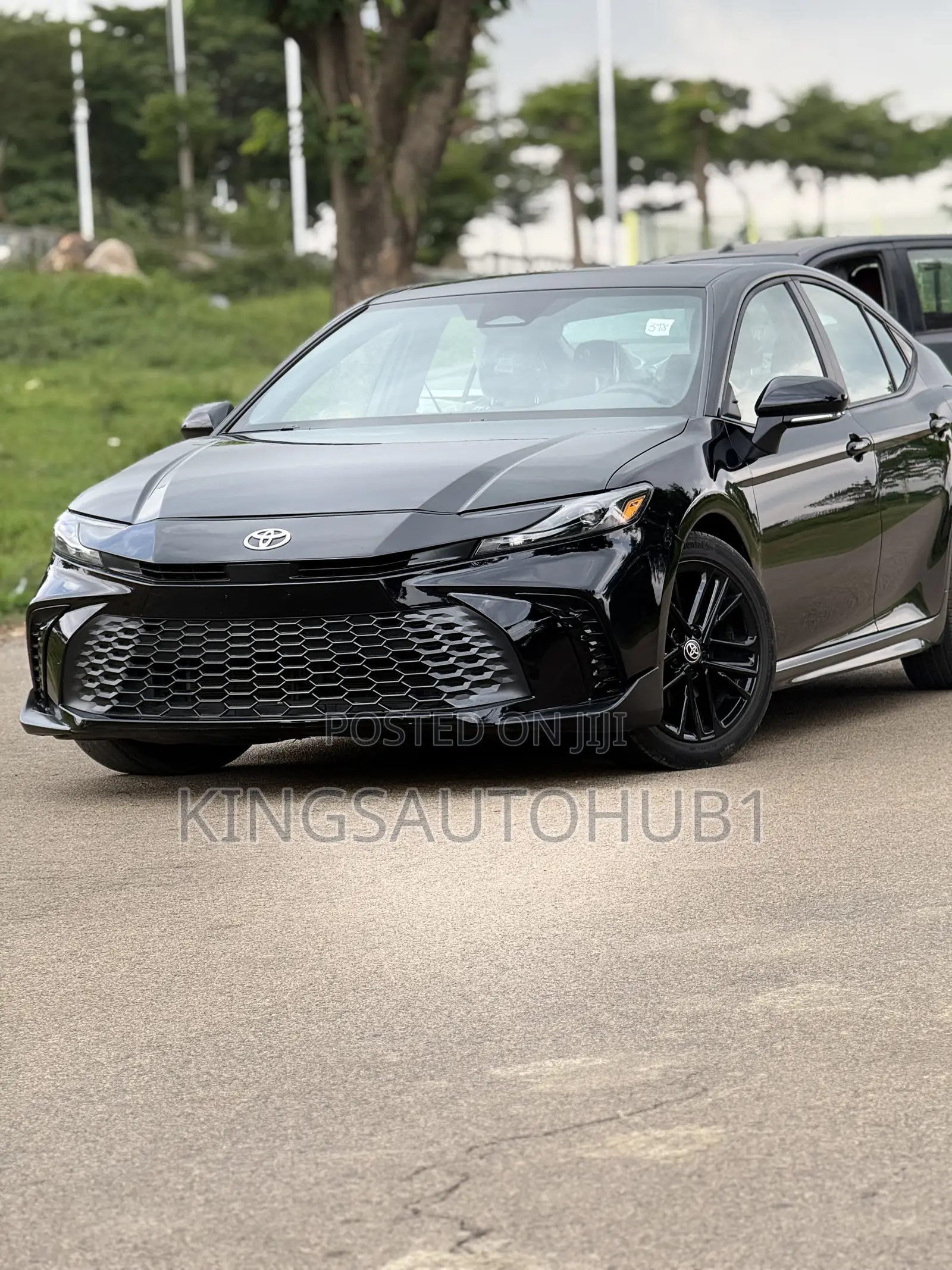 New Toyota Camry SE 2025 Black