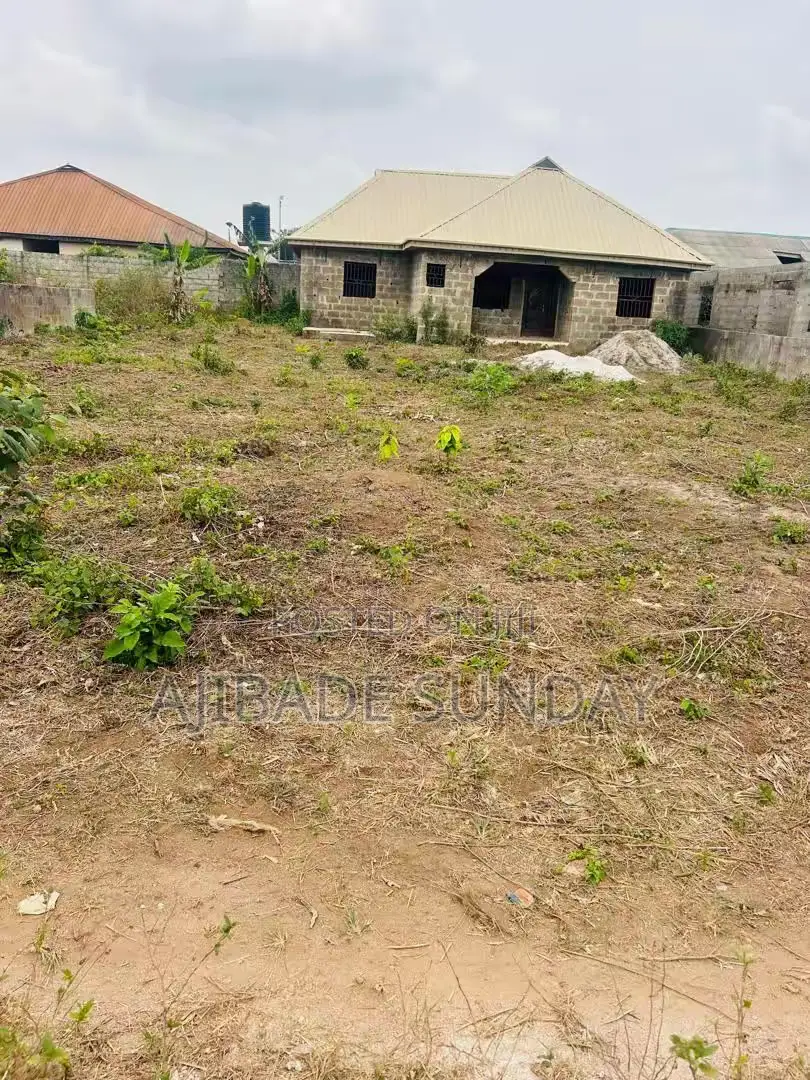 3bdrm House in Ado-Odo/Ota for sale