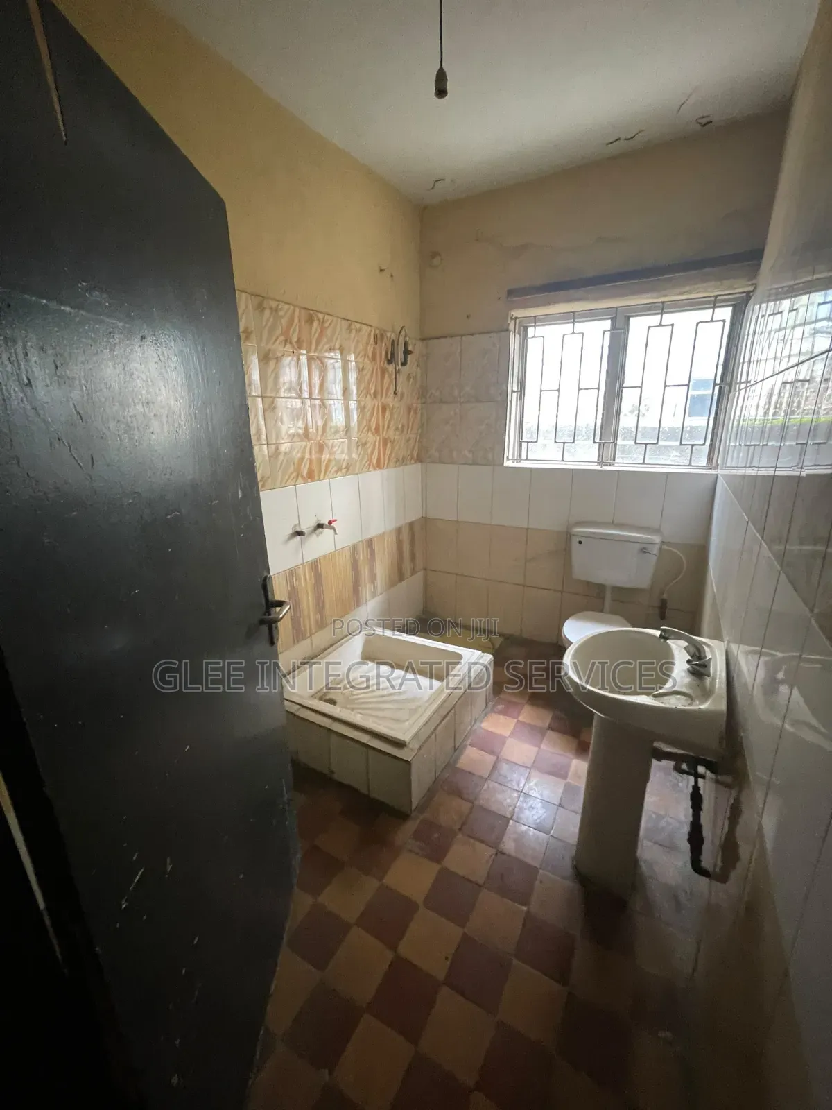 4bdrm Duplex in Masha for rent