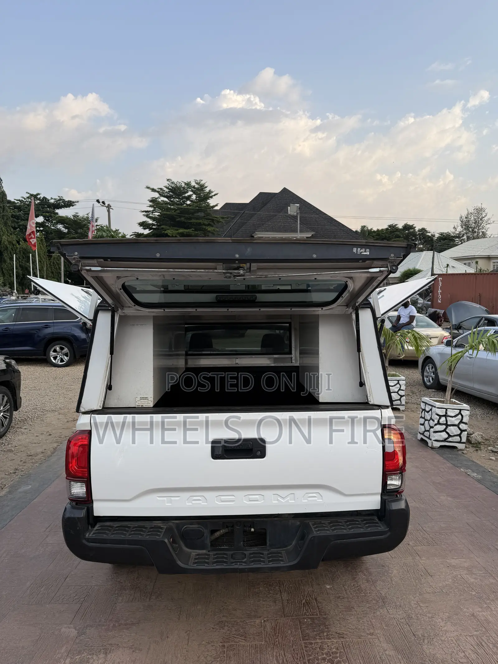 Toyota Tacoma SR5 4x4 Access Cab 127.4 in. WB 2020 White