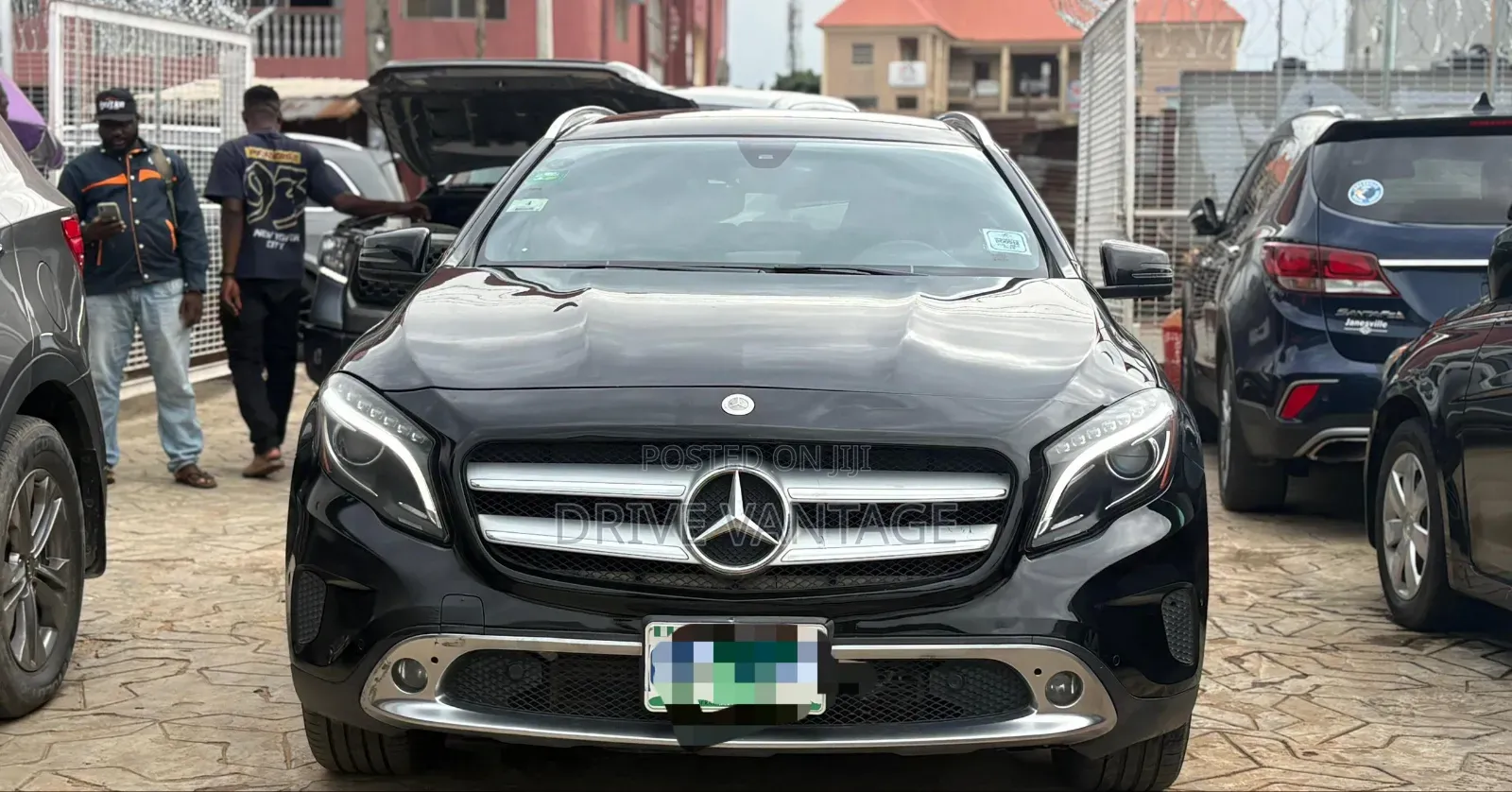 Mercedes-Benz GLA 250 2016 Black