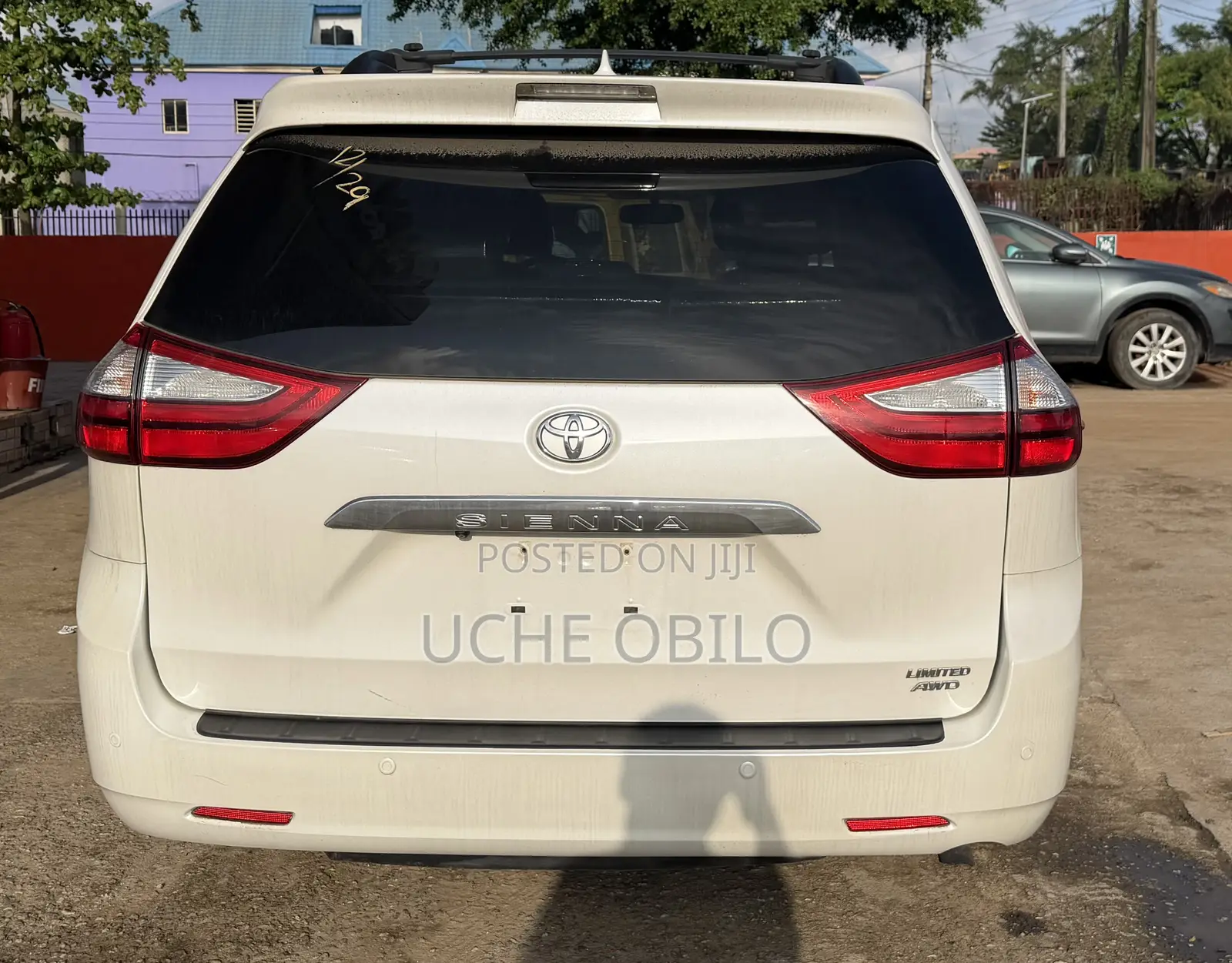 Toyota Sienna Limited Premium 7 Passenger (3.5L 6cyl 8A) 2016 White