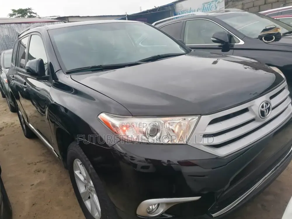 Toyota Highlander 2013 Black