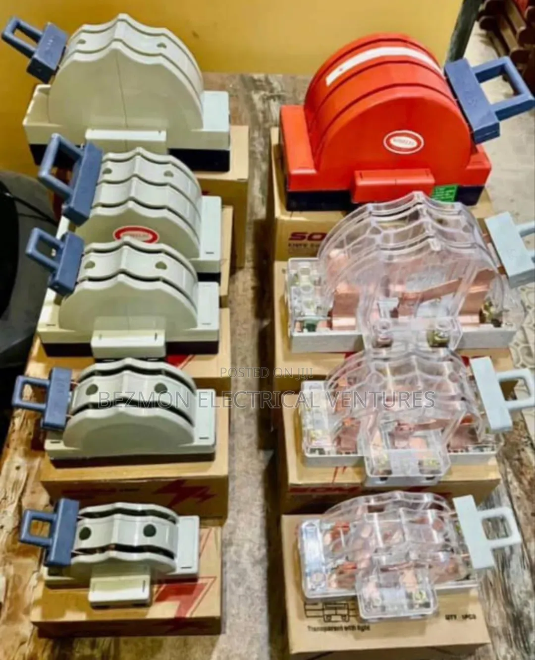 All Types of Knife Switch Available for Sale.